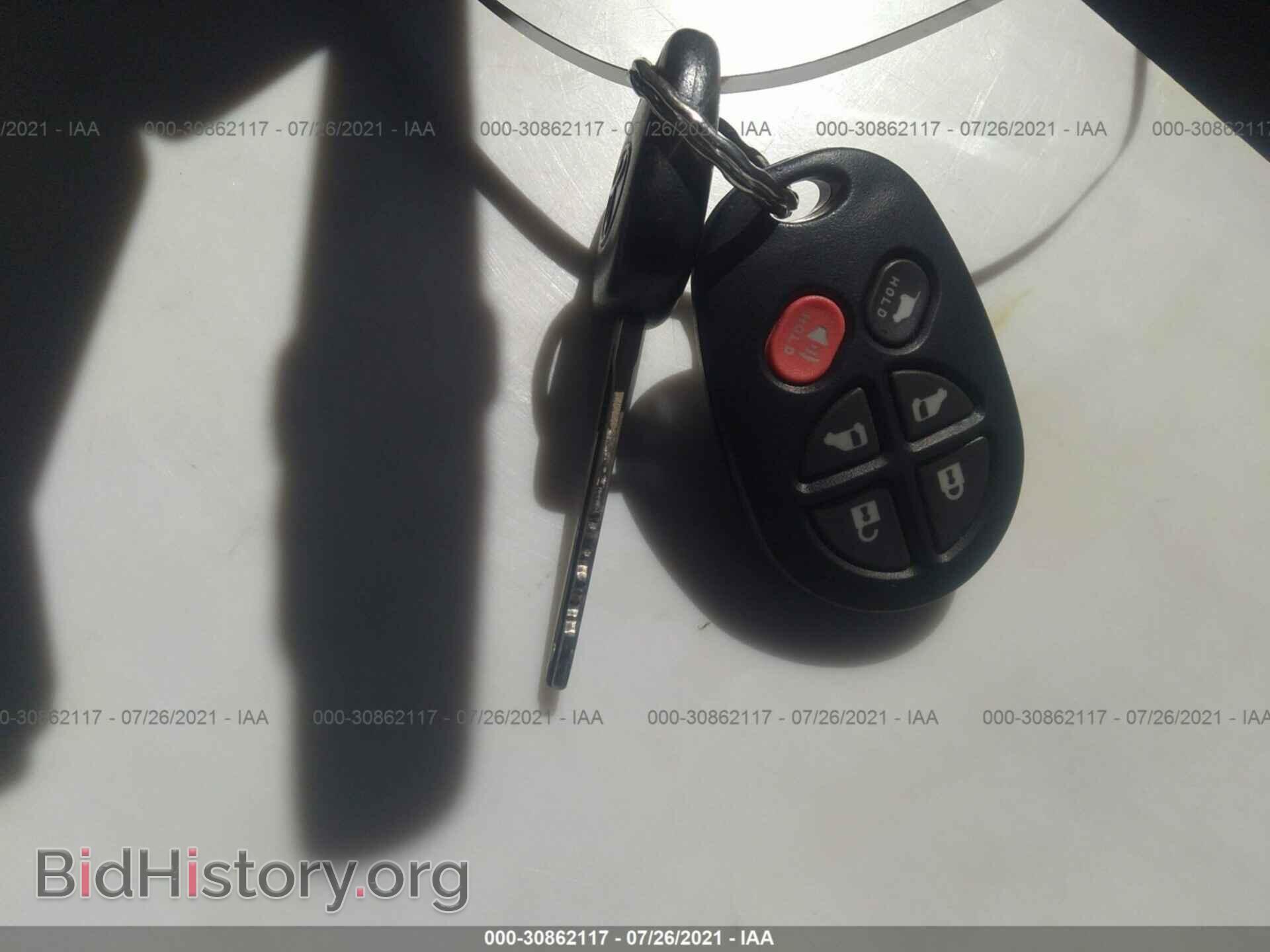 2009 TOYOTA SIENNA - VIN: 5TDZK22C19S266982 - Фото 11