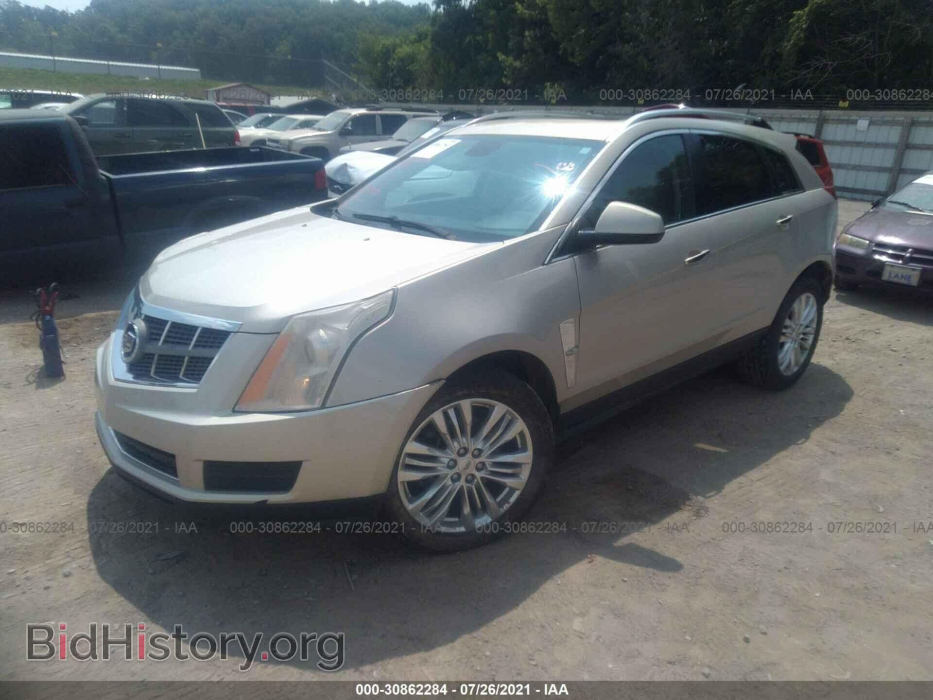 2010 CADILLAC SRX - VIN: 3GYFNEEY7AS502998 - Photo 2