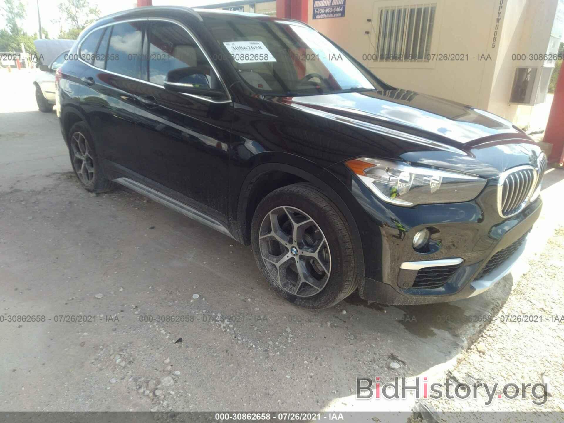 Photo WBXHU7C35J5L09637 - BMW X1 2018