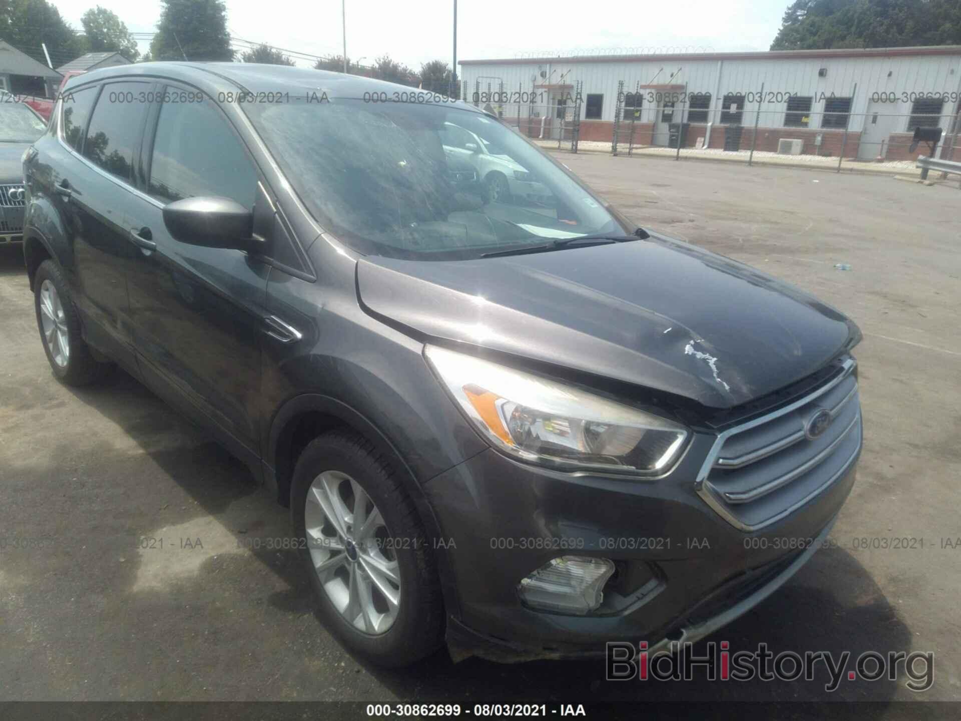 Photo 1FMCU0GD5HUC54961 - FORD ESCAPE 2017