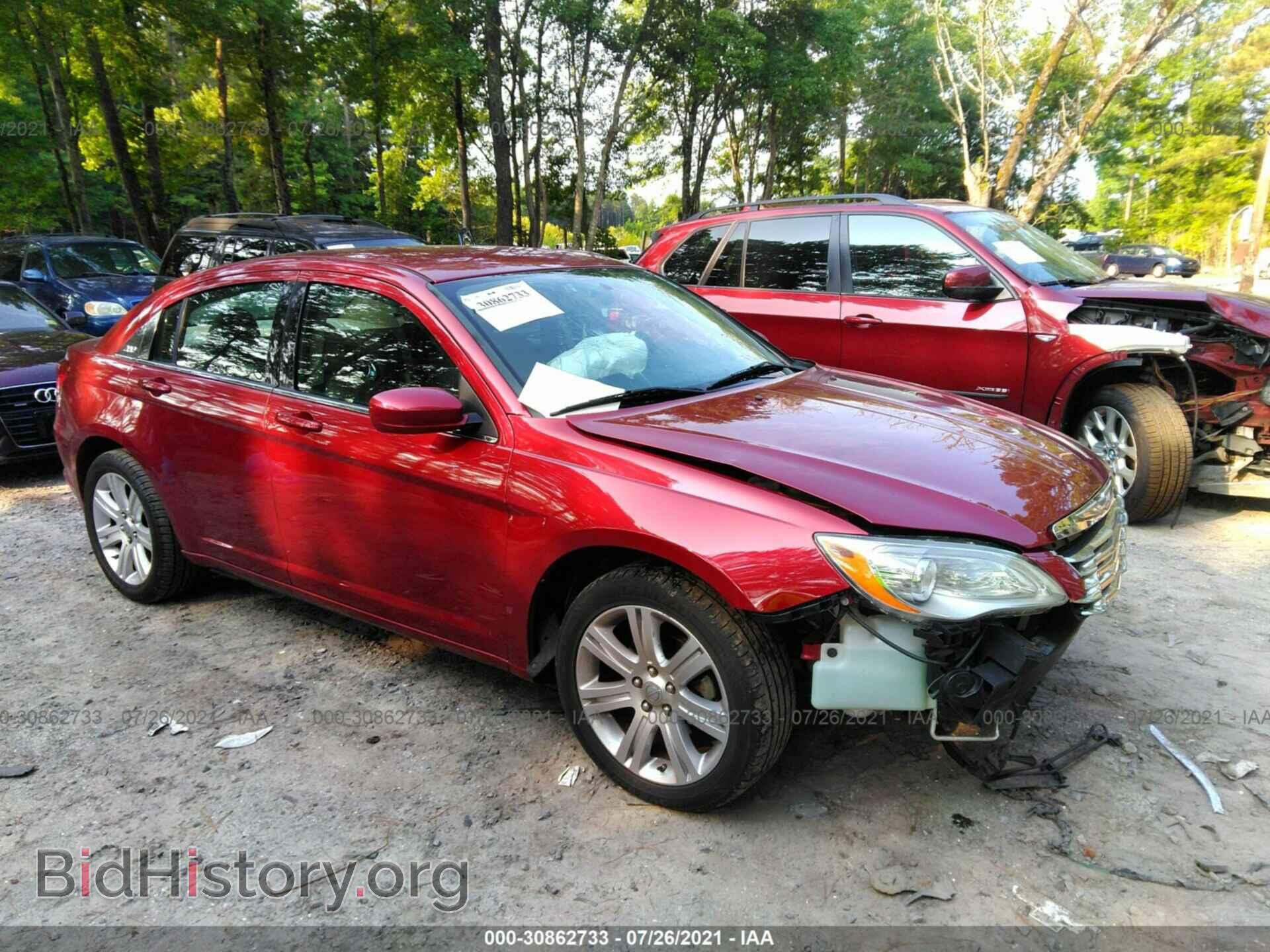 Photo 1C3CCBBBXDN540189 - CHRYSLER 200 2013