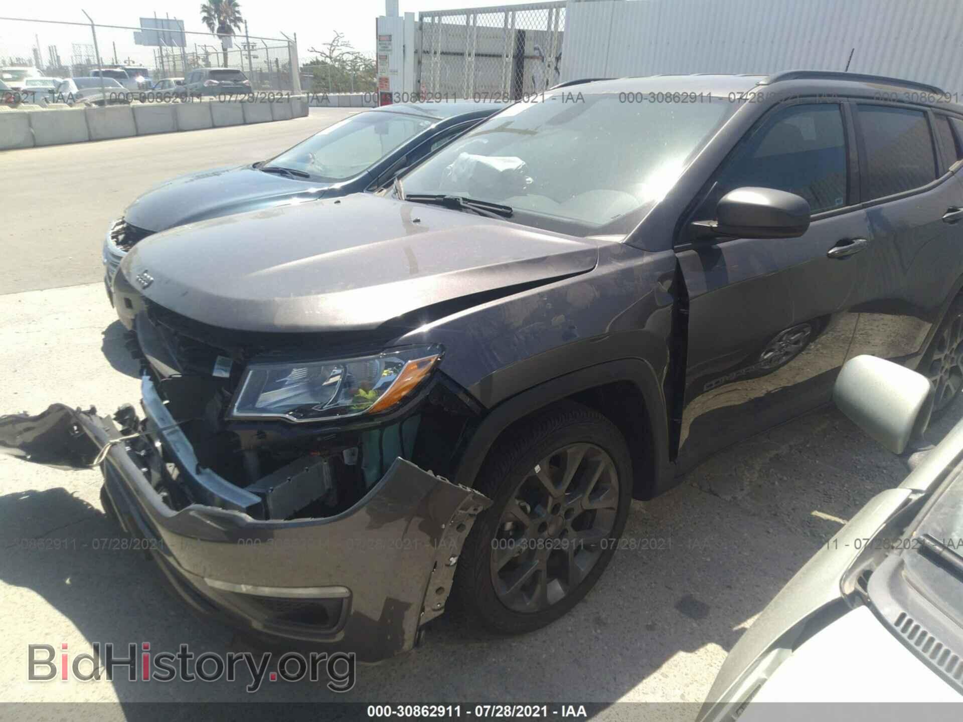 2021 JEEP COMPASS - VIN: 3C4NJCEB0MT526586 - Photo 2
