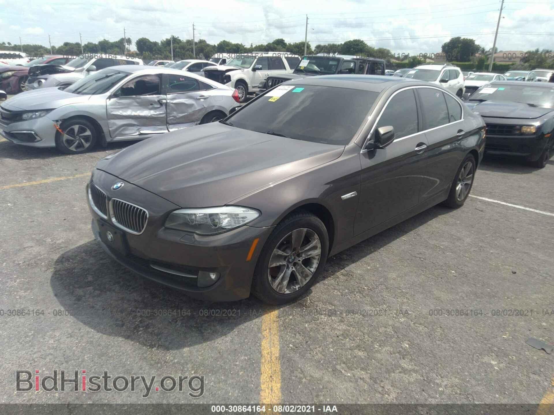 2013 BMW 5 SERIES - VIN: WBAXG5C52DD230746 - Фото 2