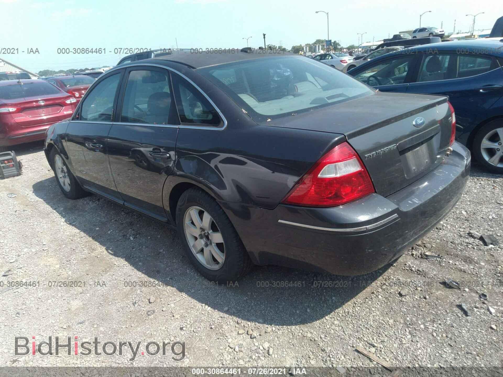 2007 FORD FIVE HUNDRED - VIN: 1FAFP24127G101827 - Фото 3