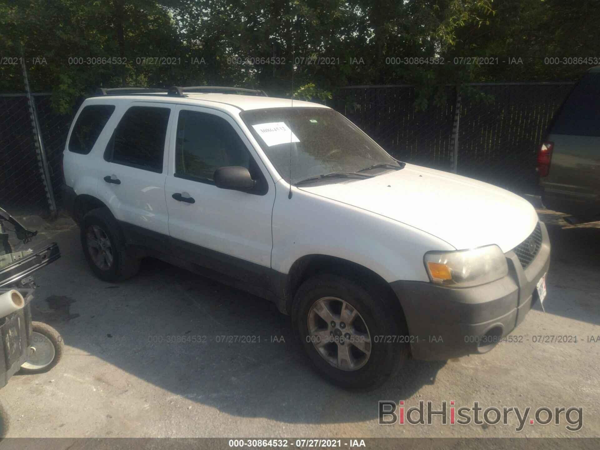 Photo 1FMCU031X6KA31058 - FORD ESCAPE 2006