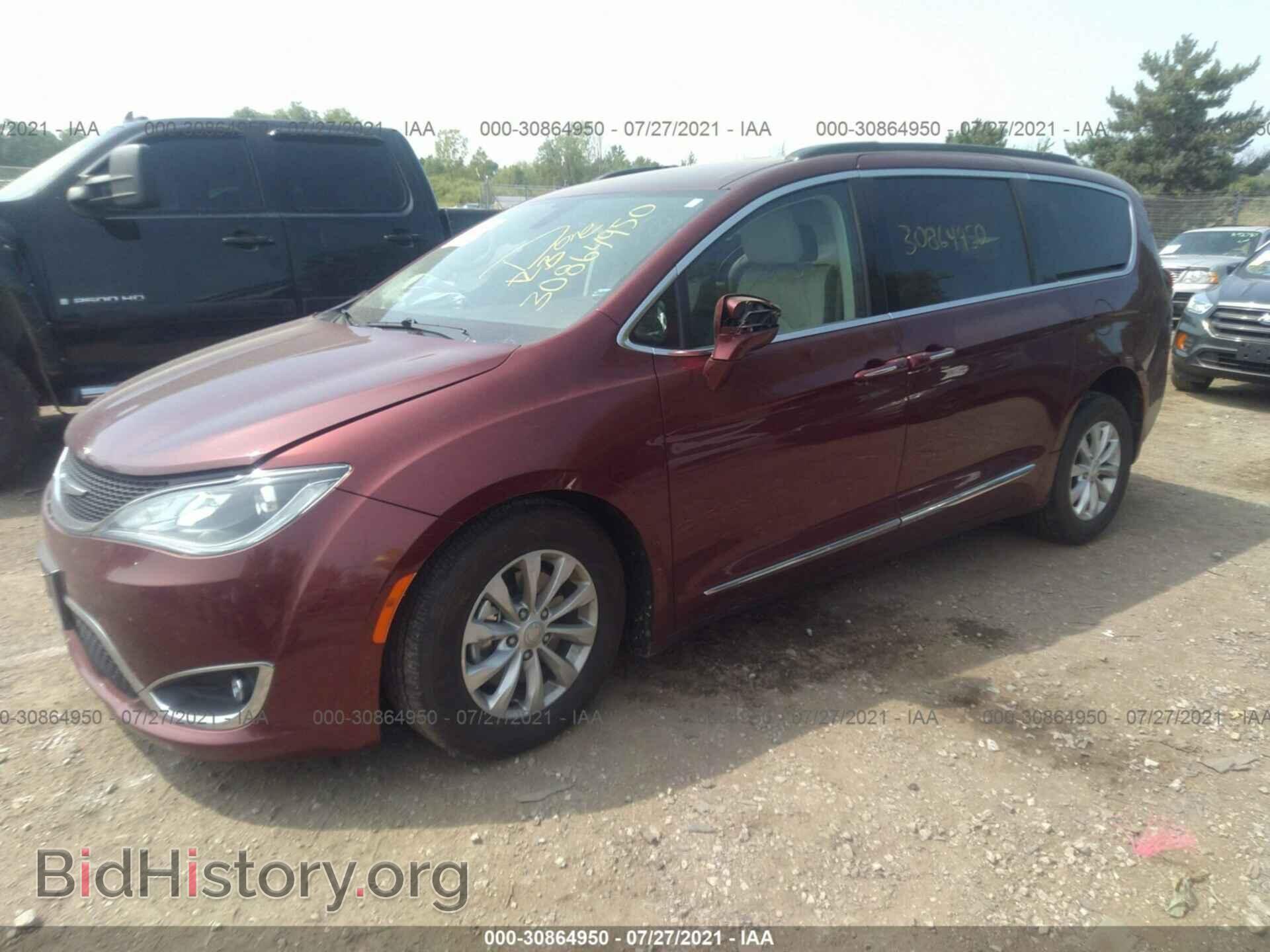 2017 CHRYSLER PACIFICA - VIN: 2C4RC1BG0HR703856 - Фото 2