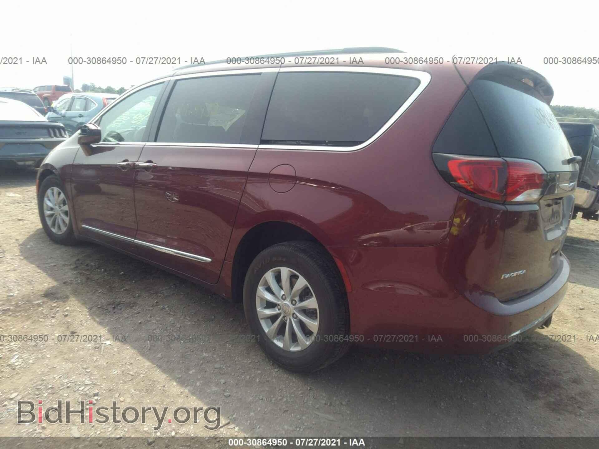 2017 CHRYSLER PACIFICA - VIN: 2C4RC1BG0HR703856 - Фото 3