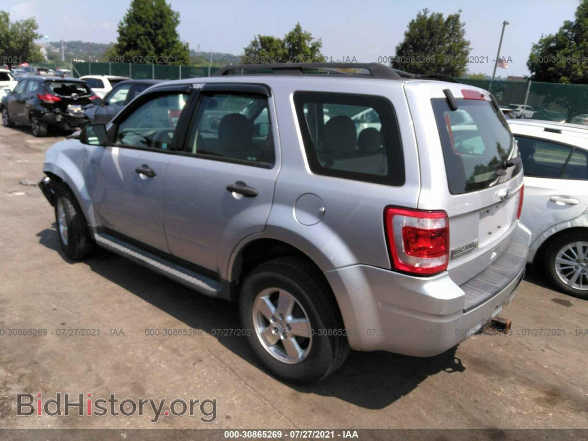 2012 FORD ESCAPE - VIN: 1FMCU0C75CKA81849 - Фото 3