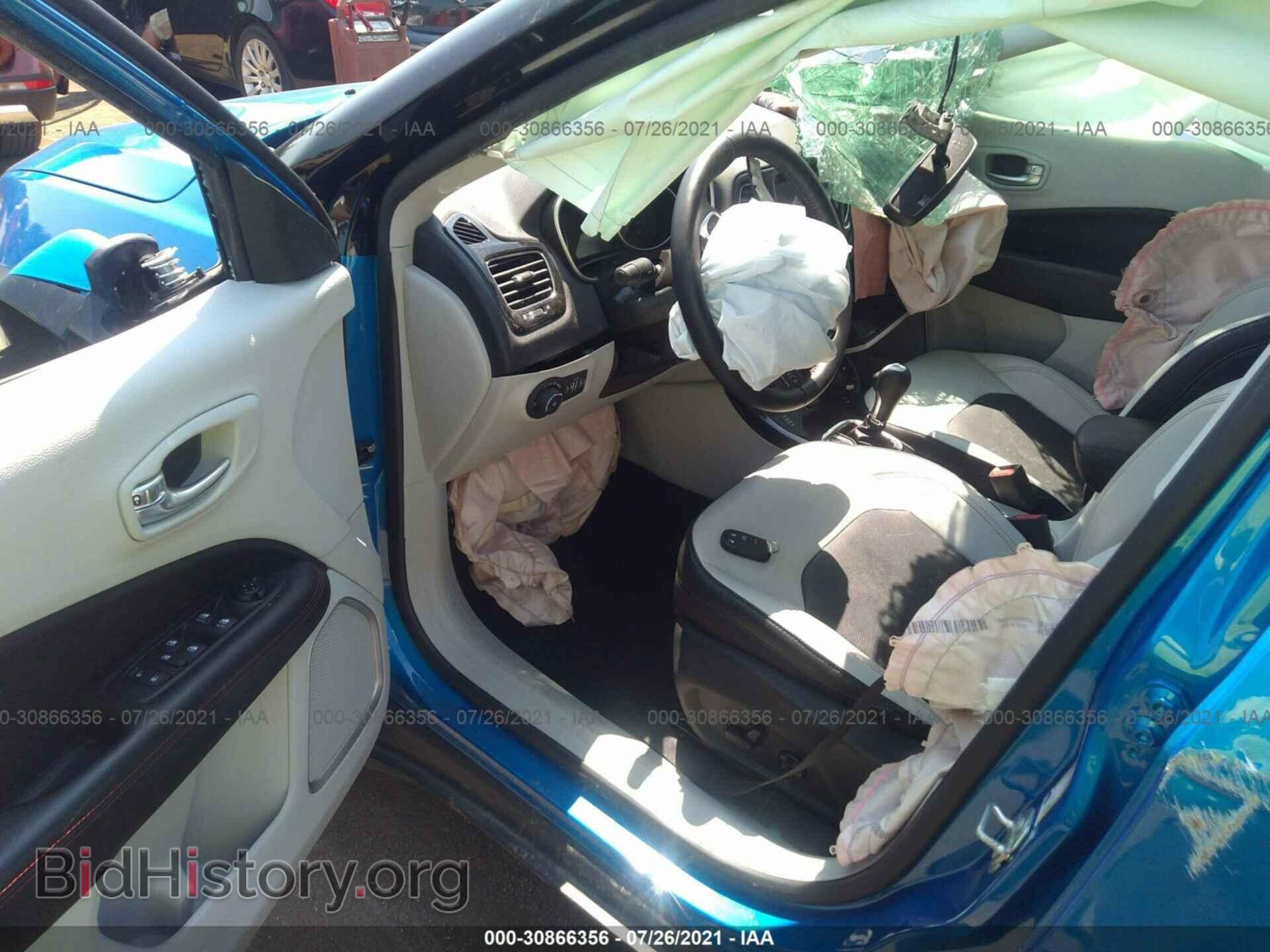 2020 JEEP COMPASS - VIN: 3C4NJDCB1LT221668 - Photo 5