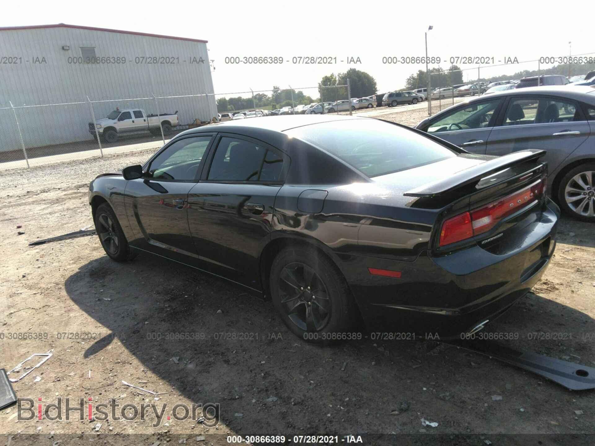 2011 DODGE CHARGER - VIN: 2B3CL3CG7BH532764 - Фото 3
