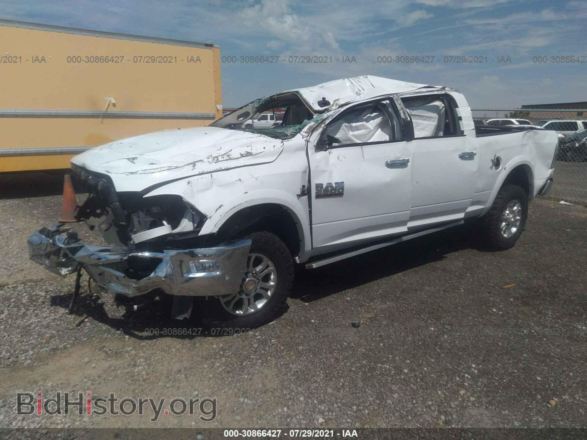 2017 RAM 2500 - VIN: 3C6UR5FL9HG781587 - Фото 2