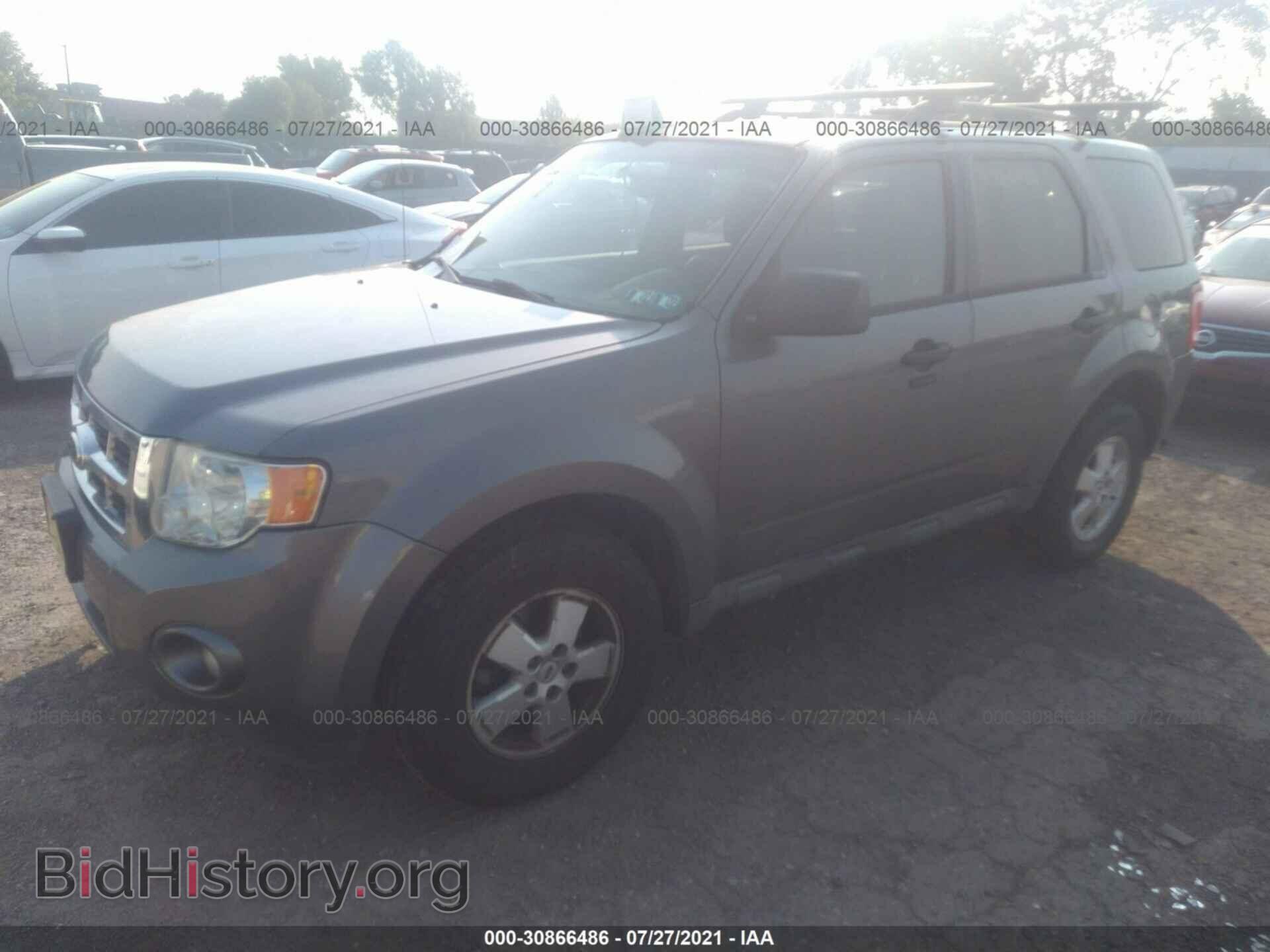 2012 FORD ESCAPE - VIN: 1FMCU9DGXCKB38100 - Фото 2