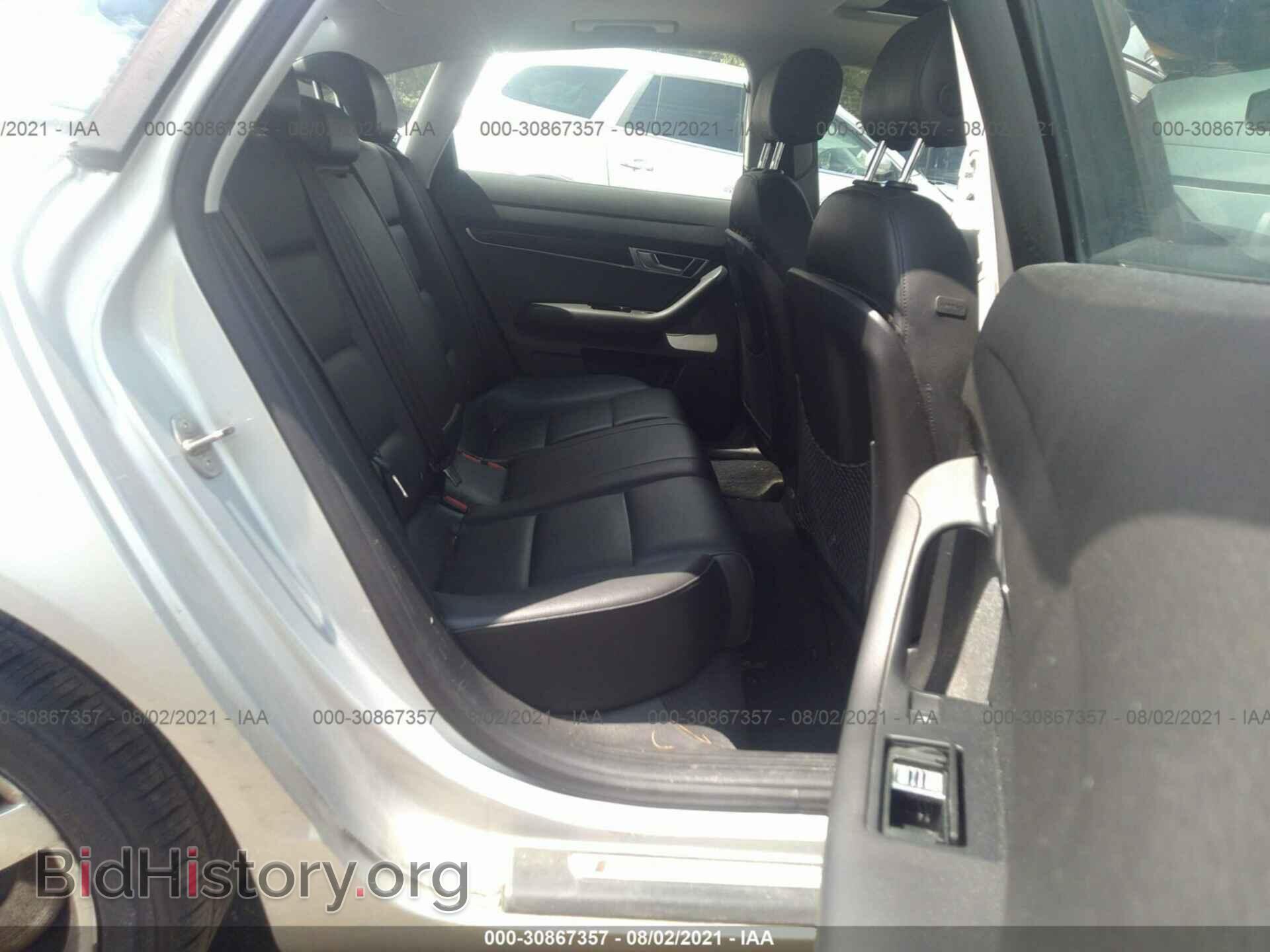 2011 AUDI A6 - VIN: WAUBGAFB2BN040635 - Фото 8