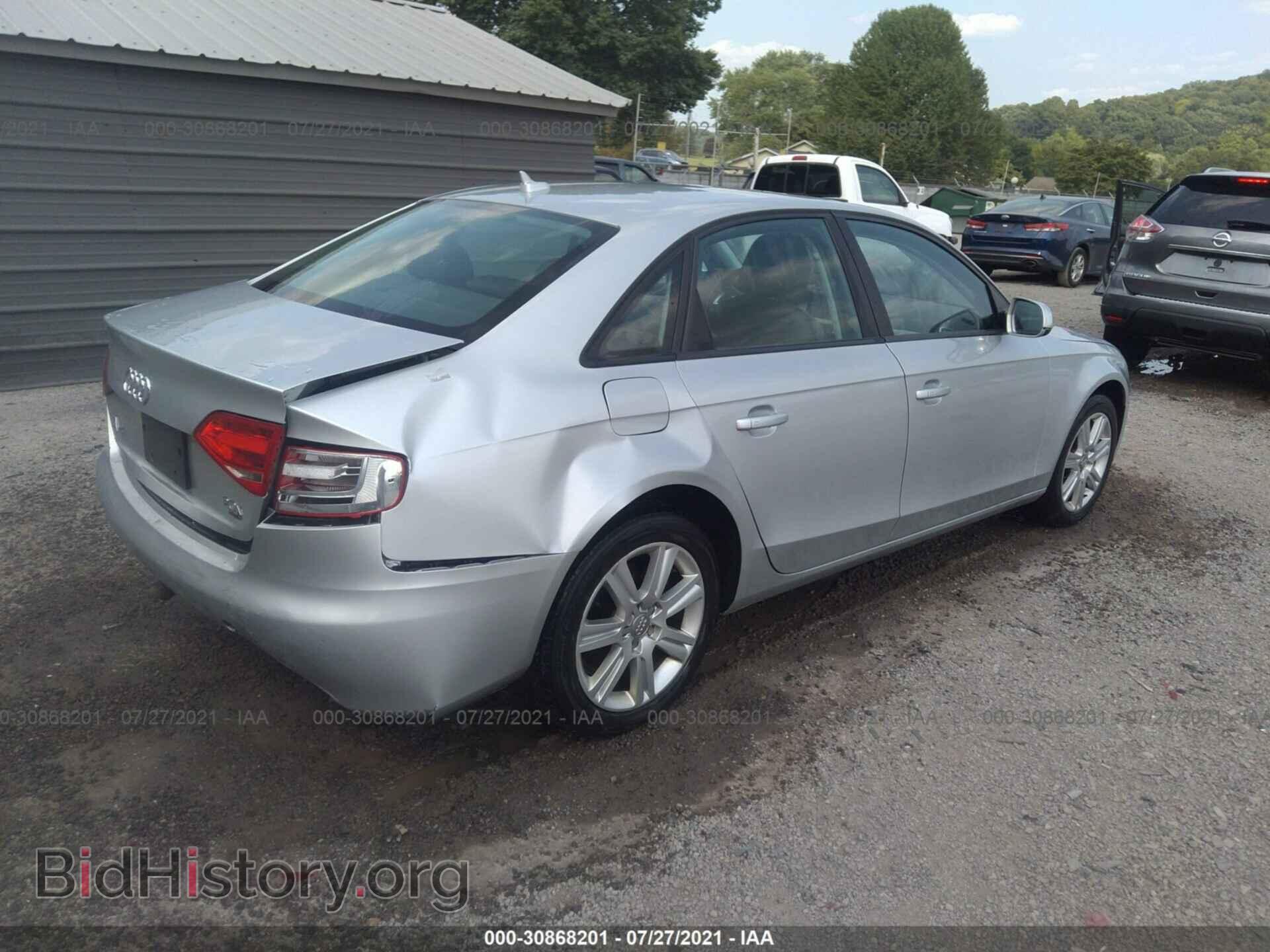 2011 AUDI A4 - VIN: WAUBFAFL8BN036147 - Фото 4