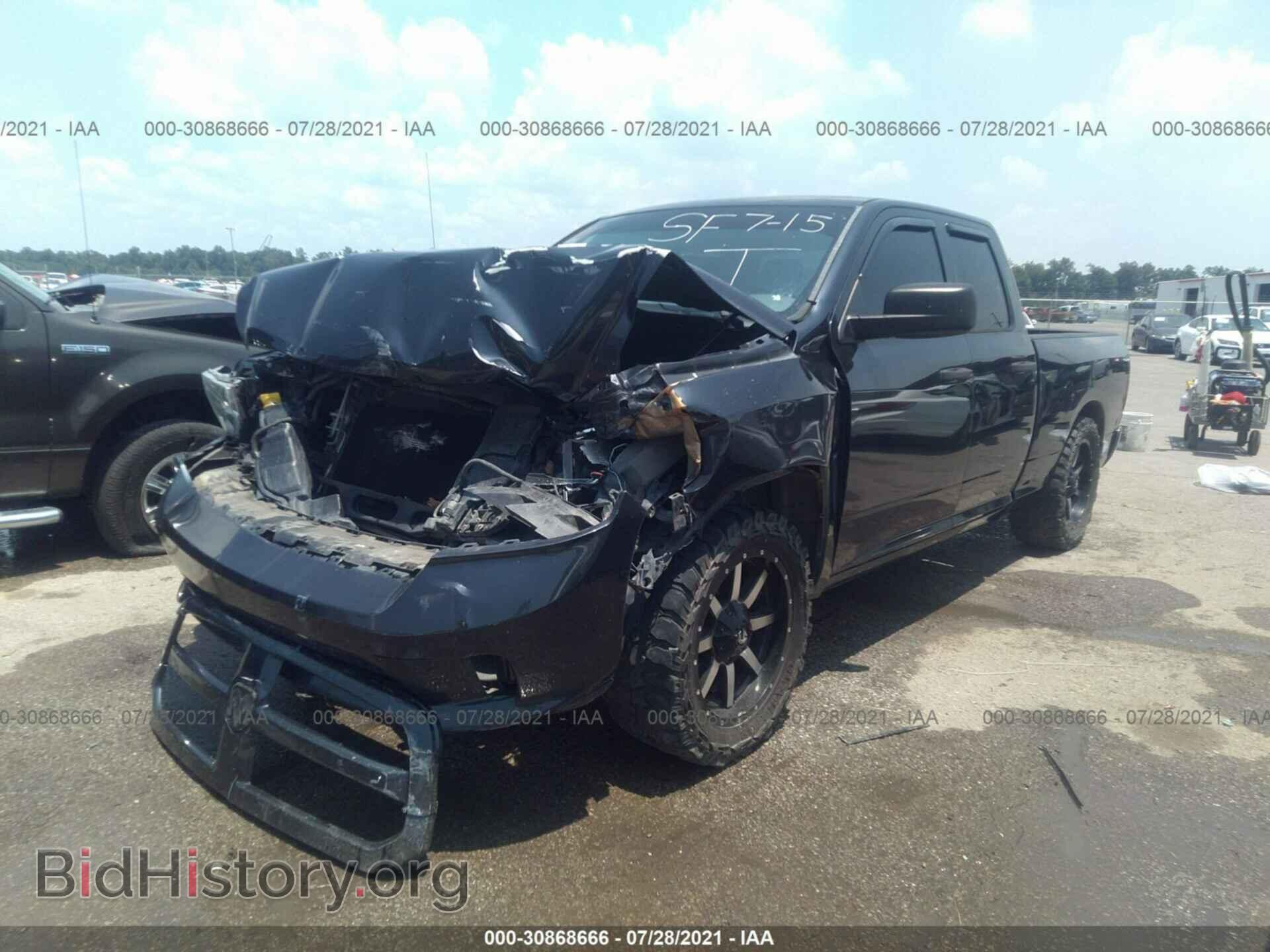 2013 RAM 1500 - VIN: 1C6RR6FT2DS575929 - Photo 2
