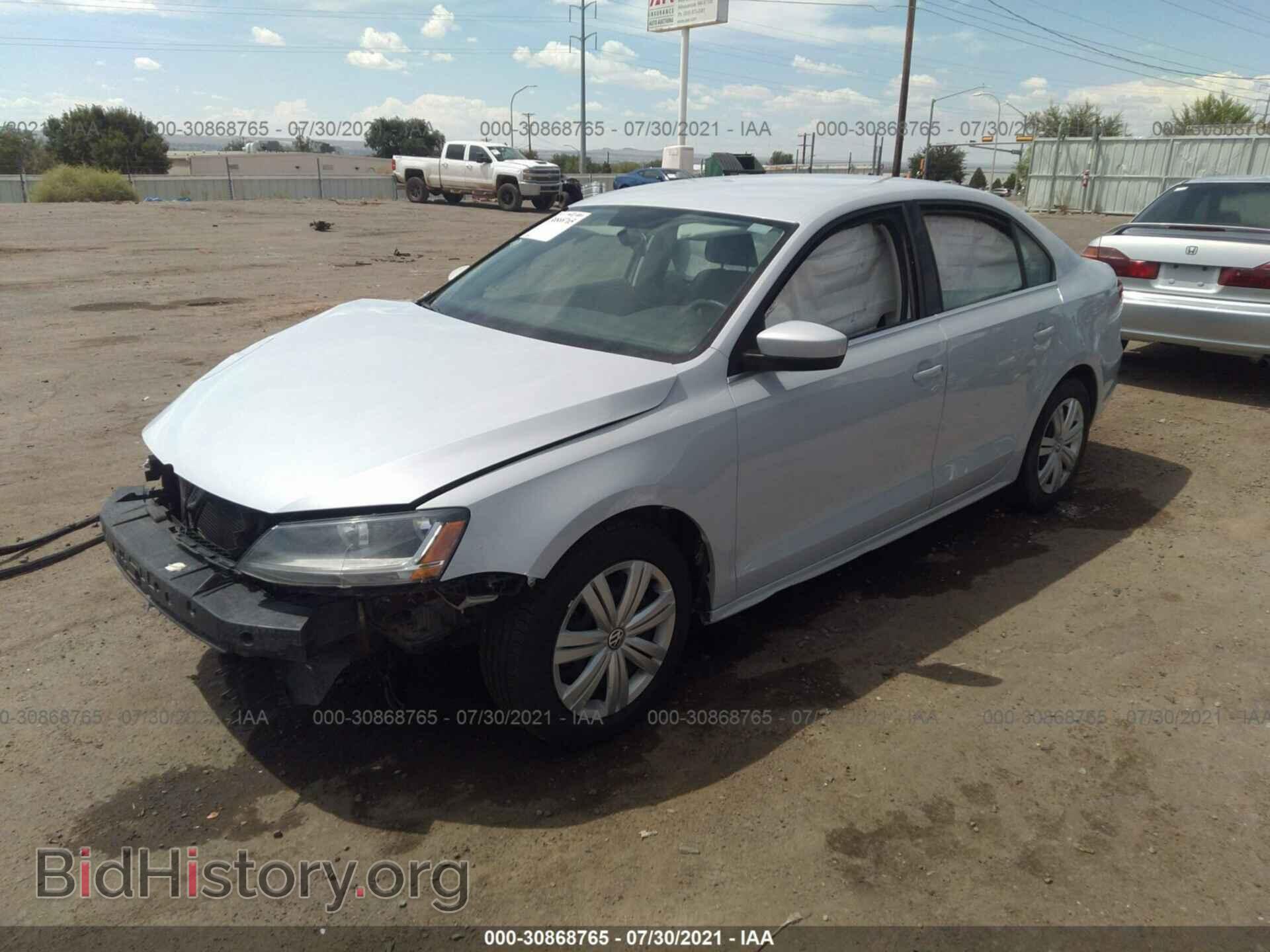 2017 VOLKSWAGEN JETTA - VIN: 3VW2B7AJ4HM224803 - Фото 2