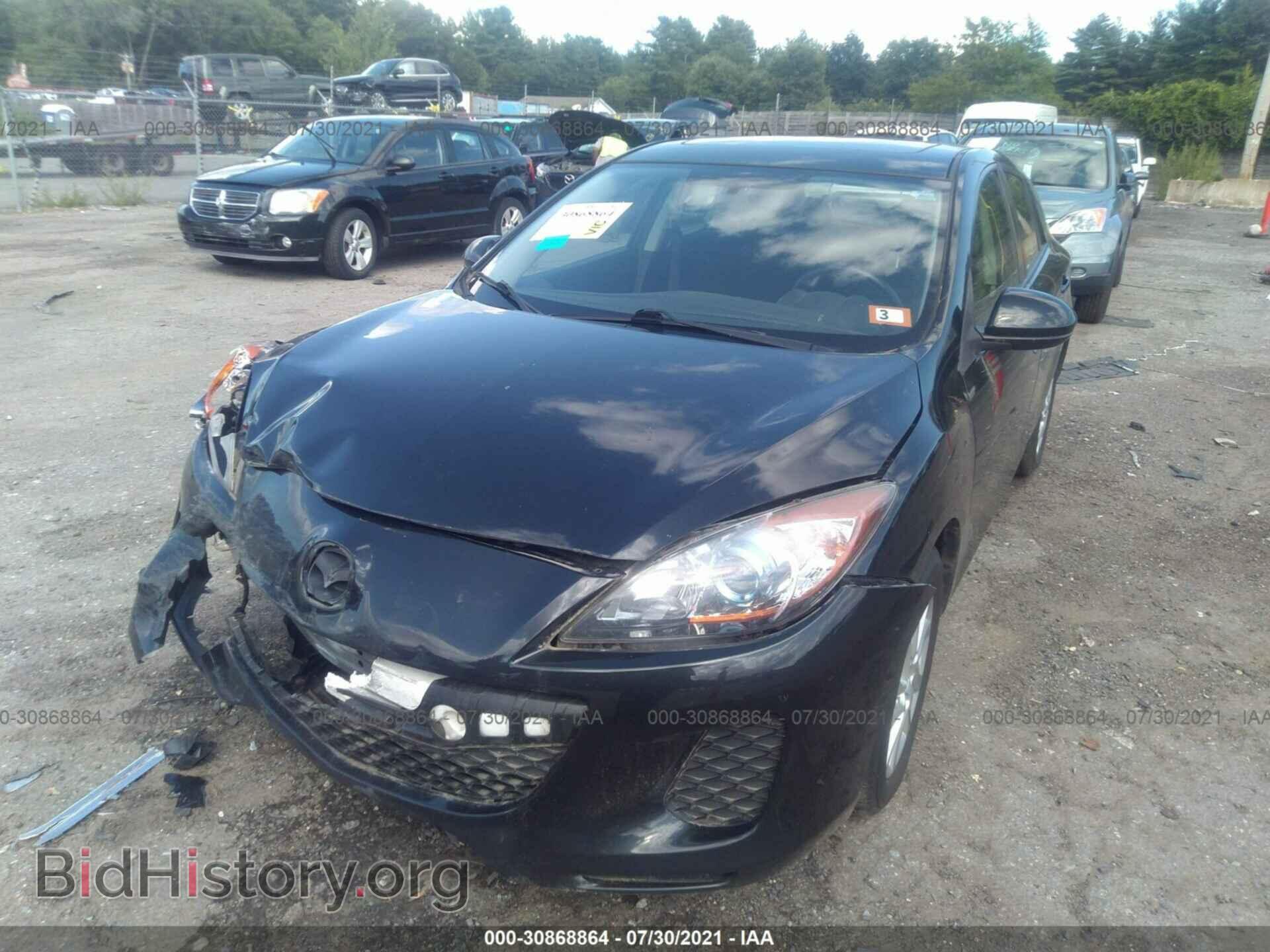 2013 MAZDA MAZDA3 - VIN: JM1BL1LP8D1796852 - Фото 2