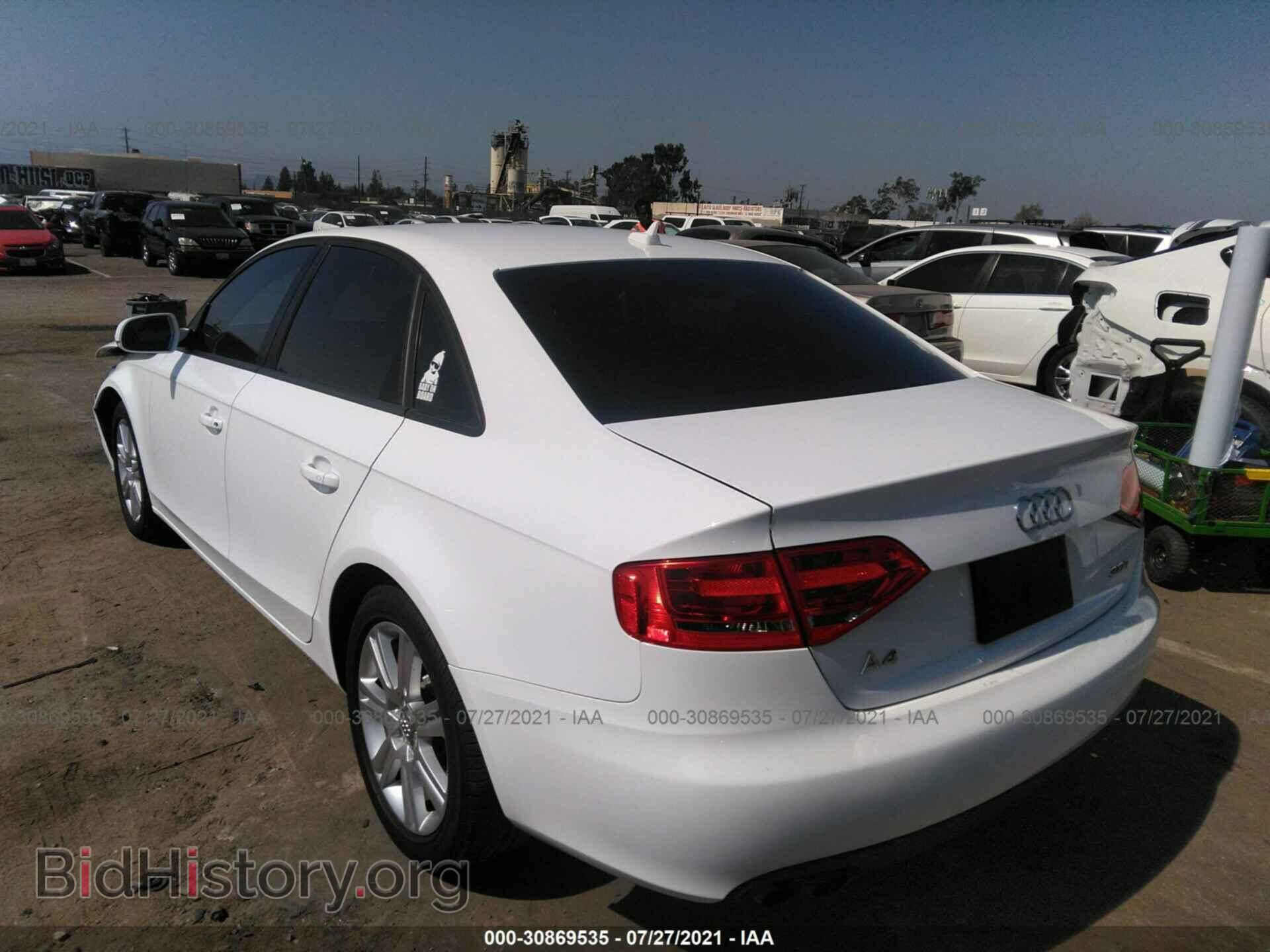 2011 AUDI A4 - VIN: WAUAFAFLXBN056895 - Фото 3