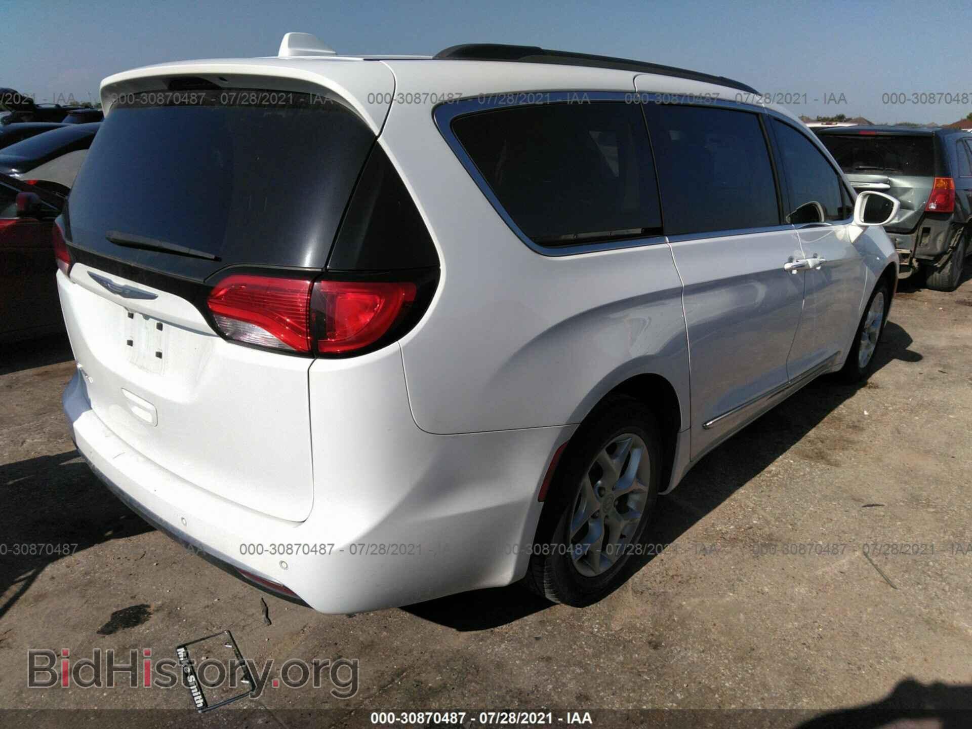 2017 CHRYSLER PACIFICA - VIN: 2C4RC1BG5HR542419 - Фото 4