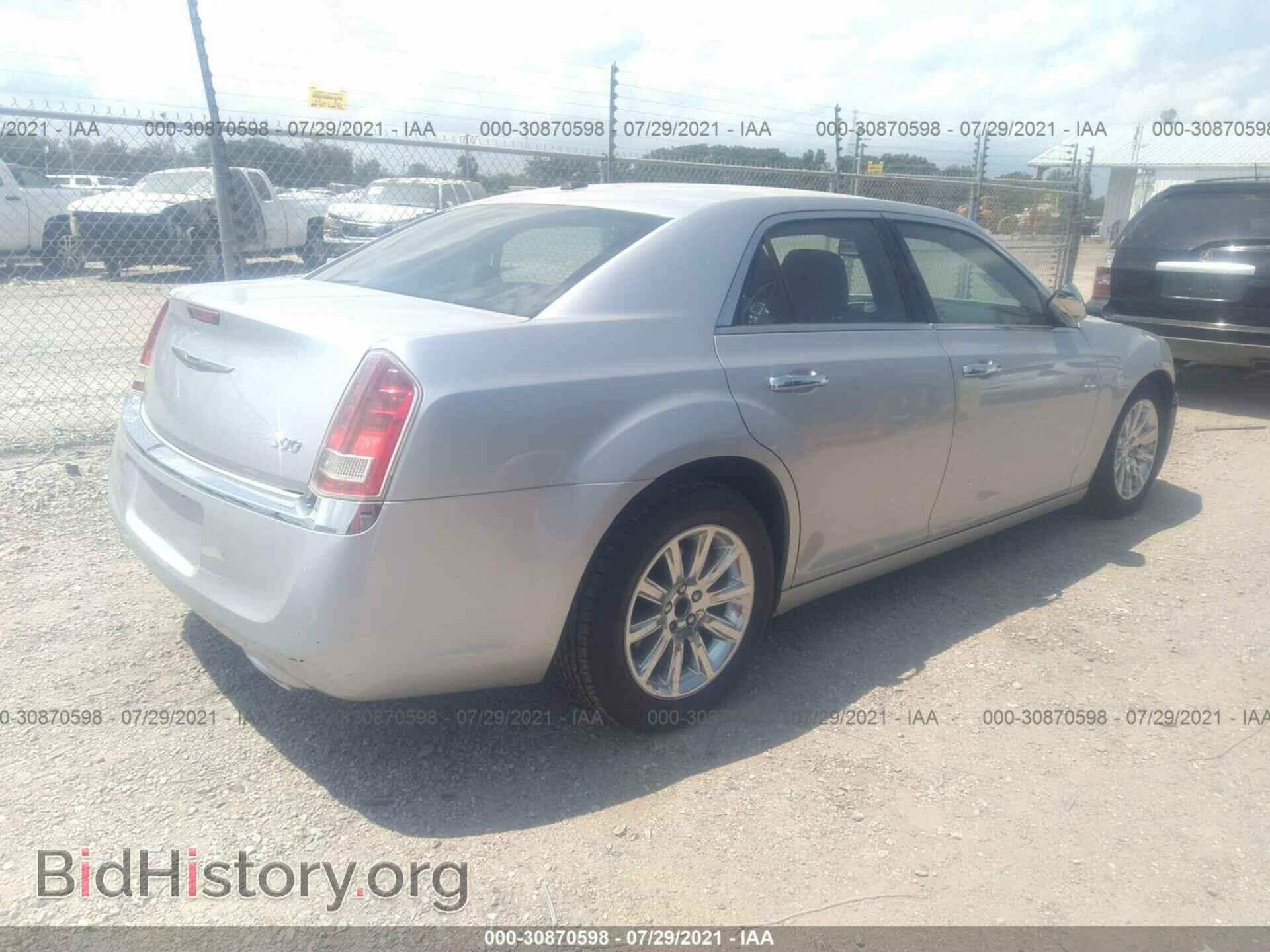 2012 CHRYSLER 300 - VIN: 2C3CCACGXCH216400 - Фото 4
