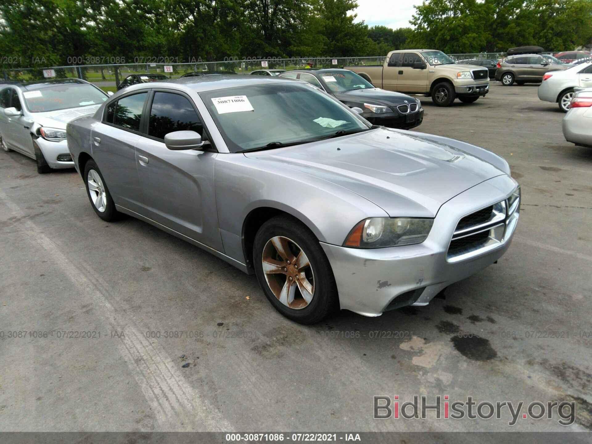 Photo 2C3CDXBG6DH636755 - DODGE CHARGER 2013