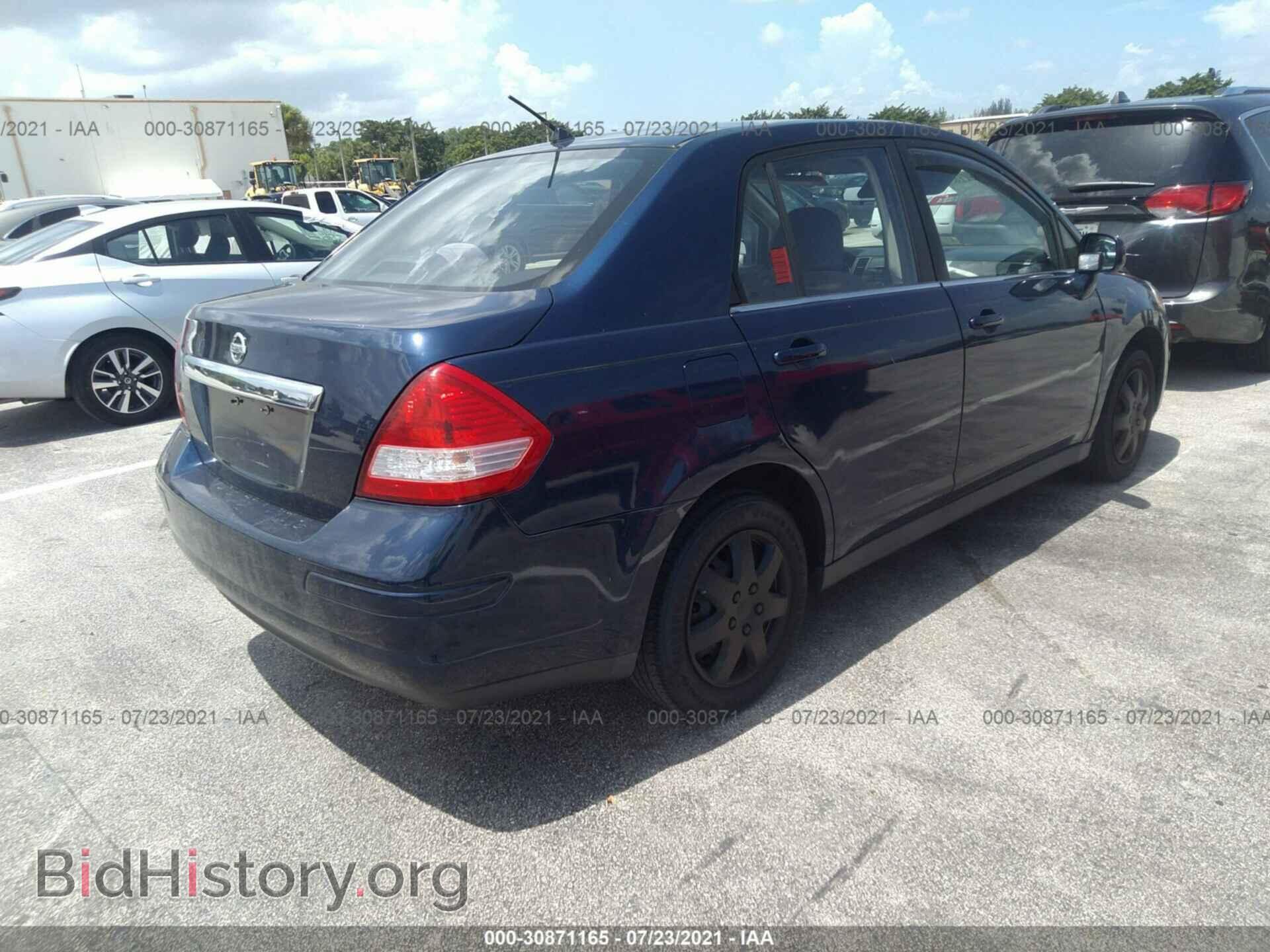 2007 NISSAN VERSA - VIN: 3N1BC11E17L428675 - Фото 4