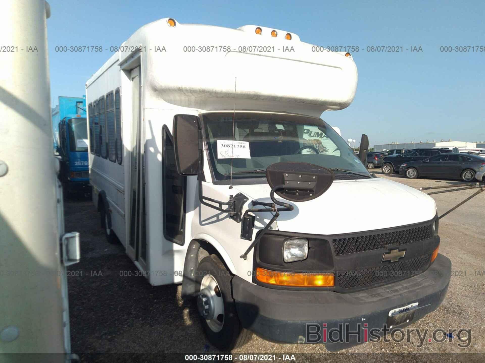 Photo 1GBJG31U661262597 - CHEVROLET EXPRESS COMMERCIAL 2006