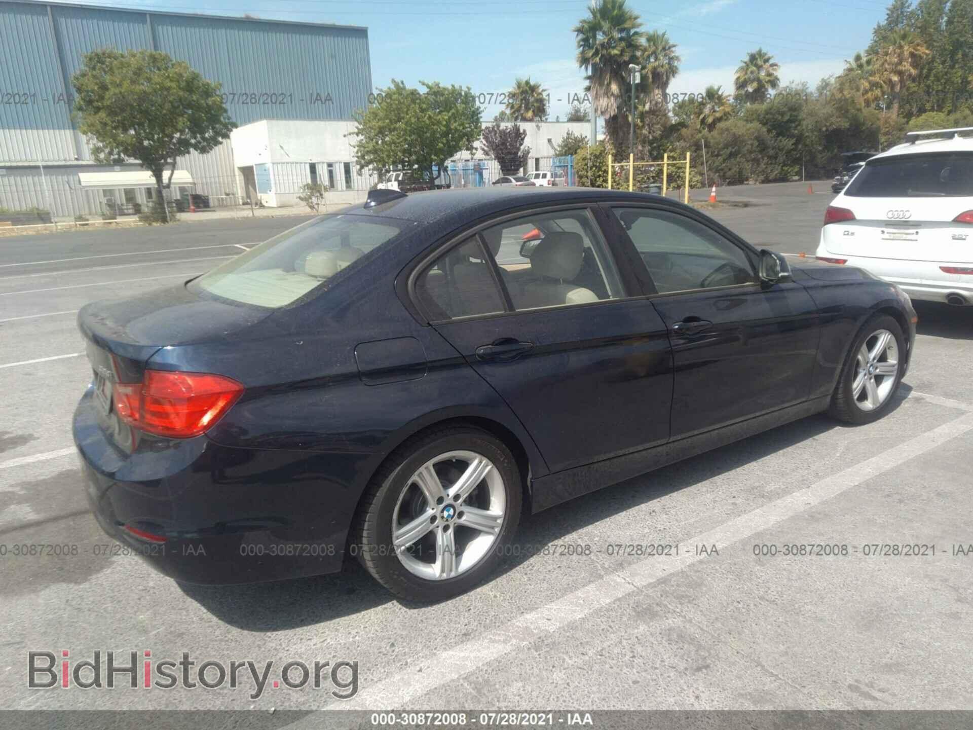 2013 BMW 3 SERIES - VIN: WBA3A5C52DF353760 - Фото 4