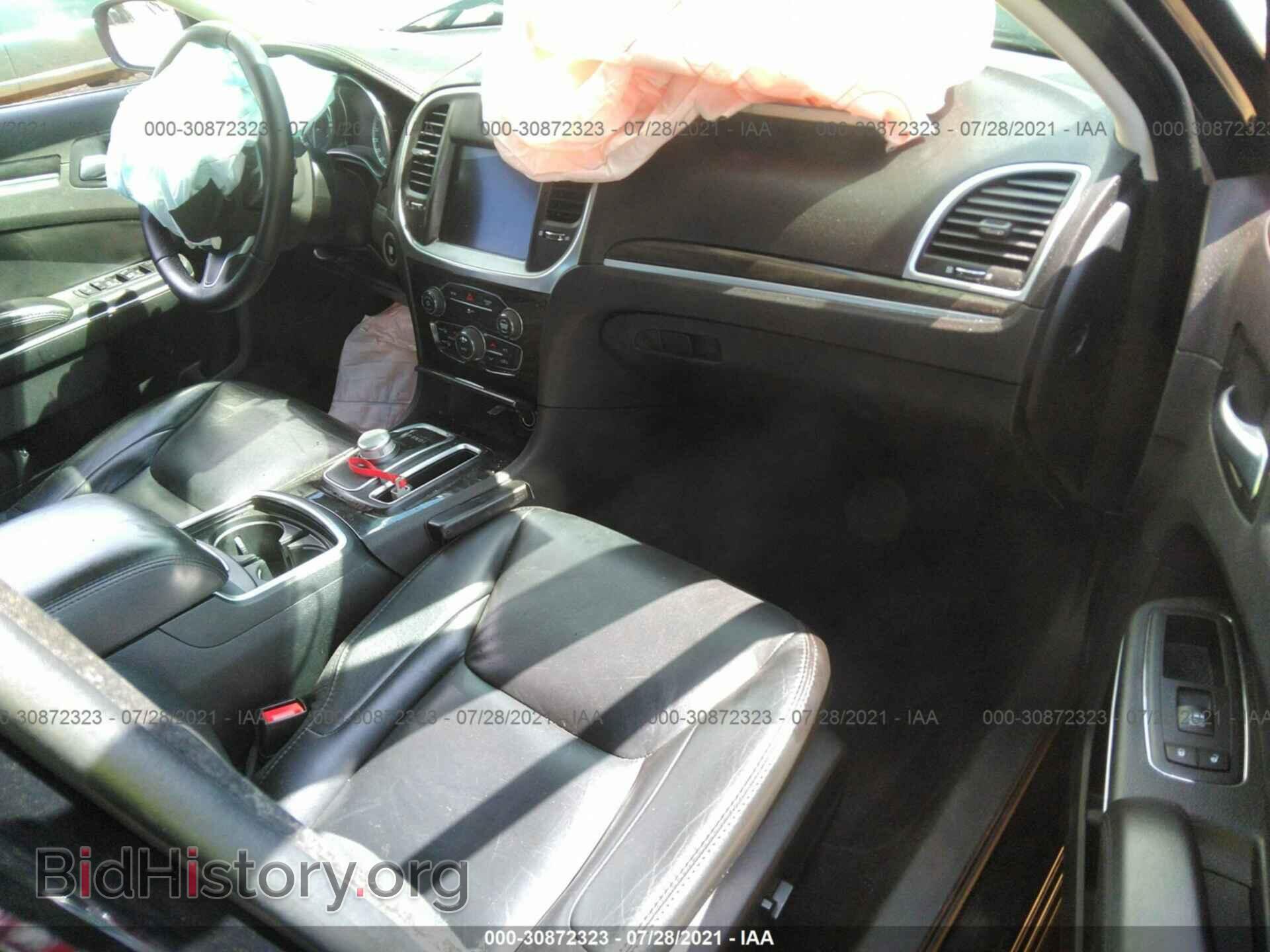 2017 CHRYSLER 300 - VIN: 2C3CCAAG6HH552975 - Фото 5