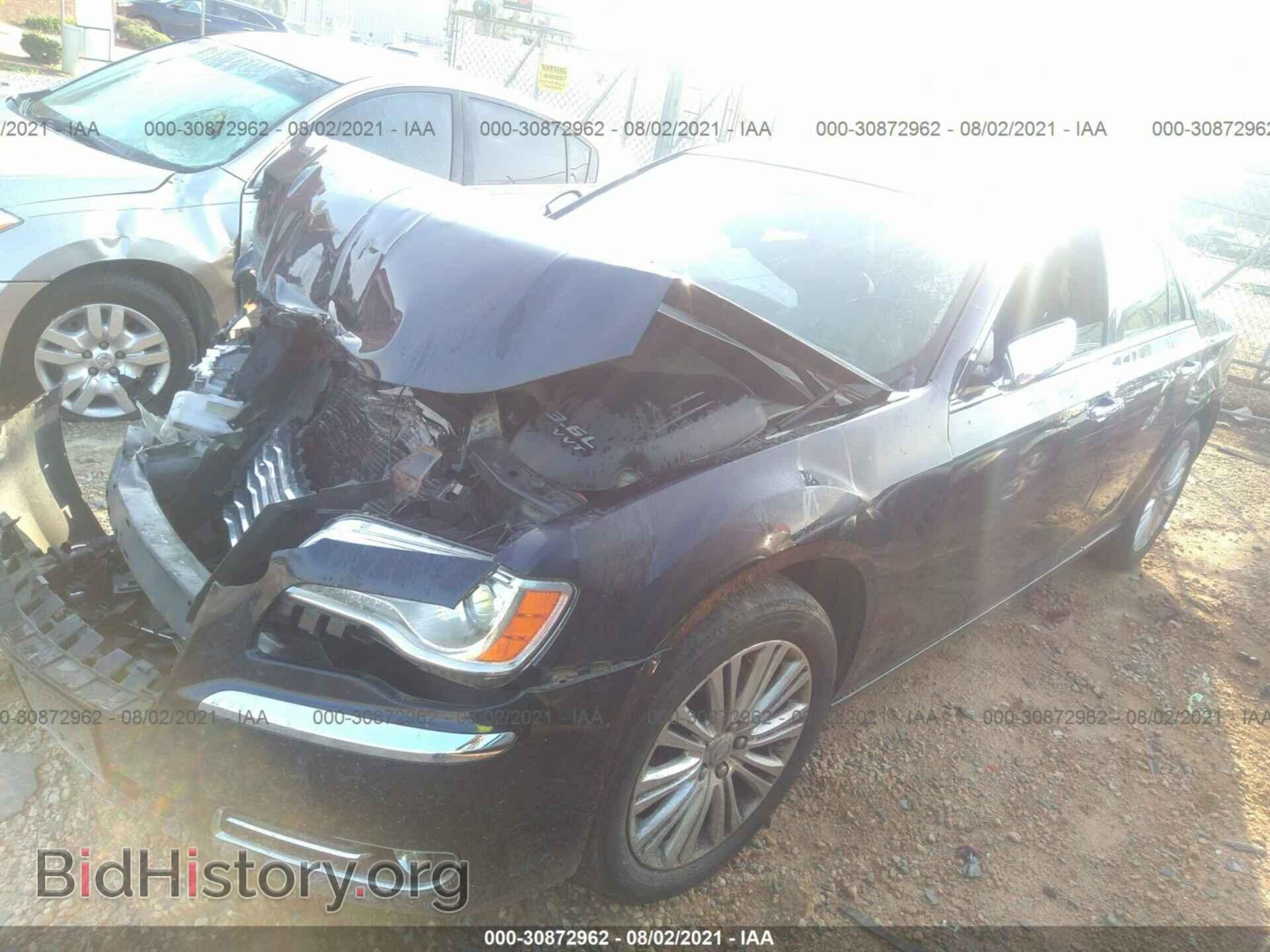 2012 CHRYSLER 300 - VIN: 2C3CCAHG7CH184983 - Фото 2