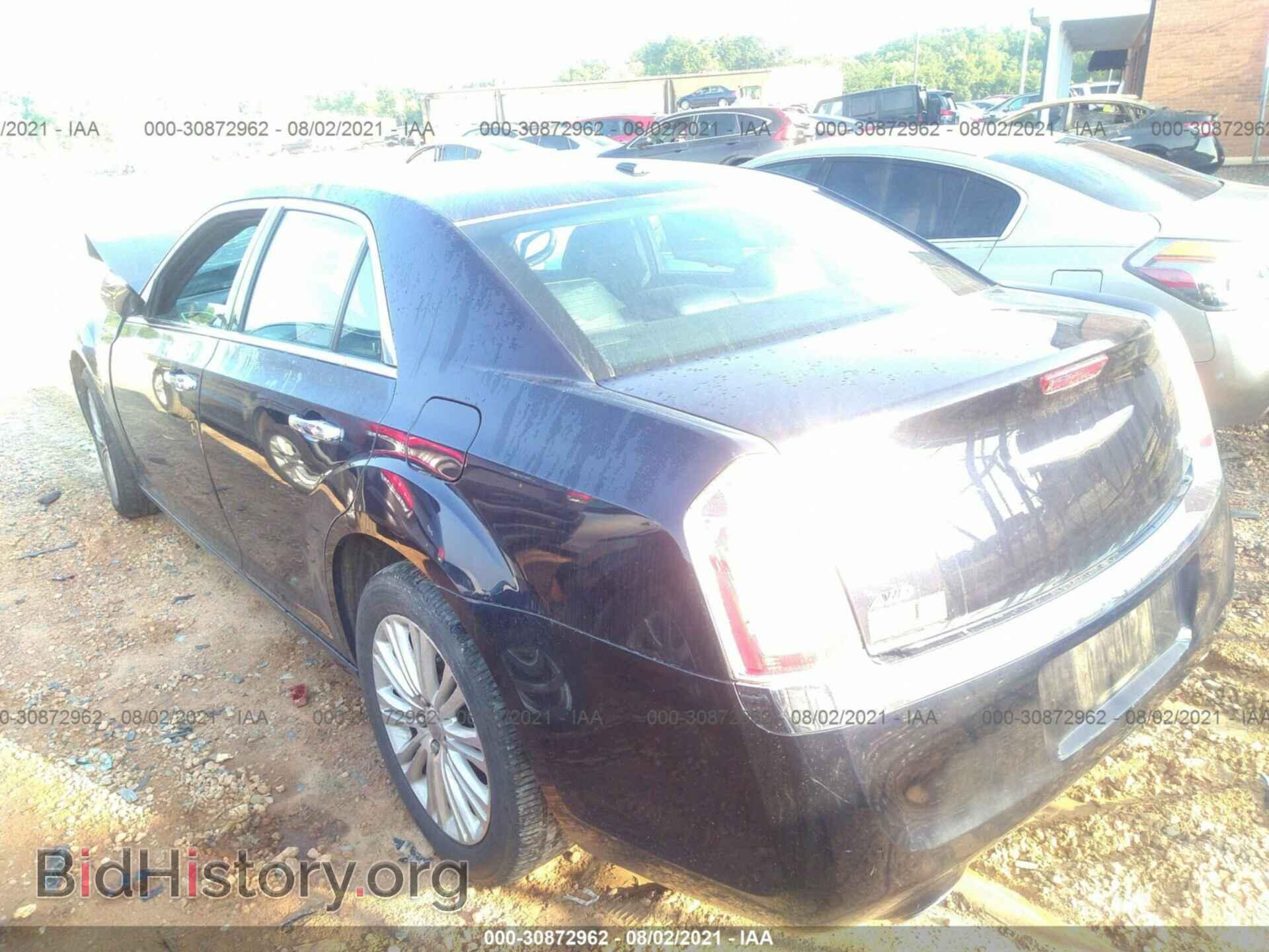 2012 CHRYSLER 300 - VIN: 2C3CCAHG7CH184983 - Фото 3