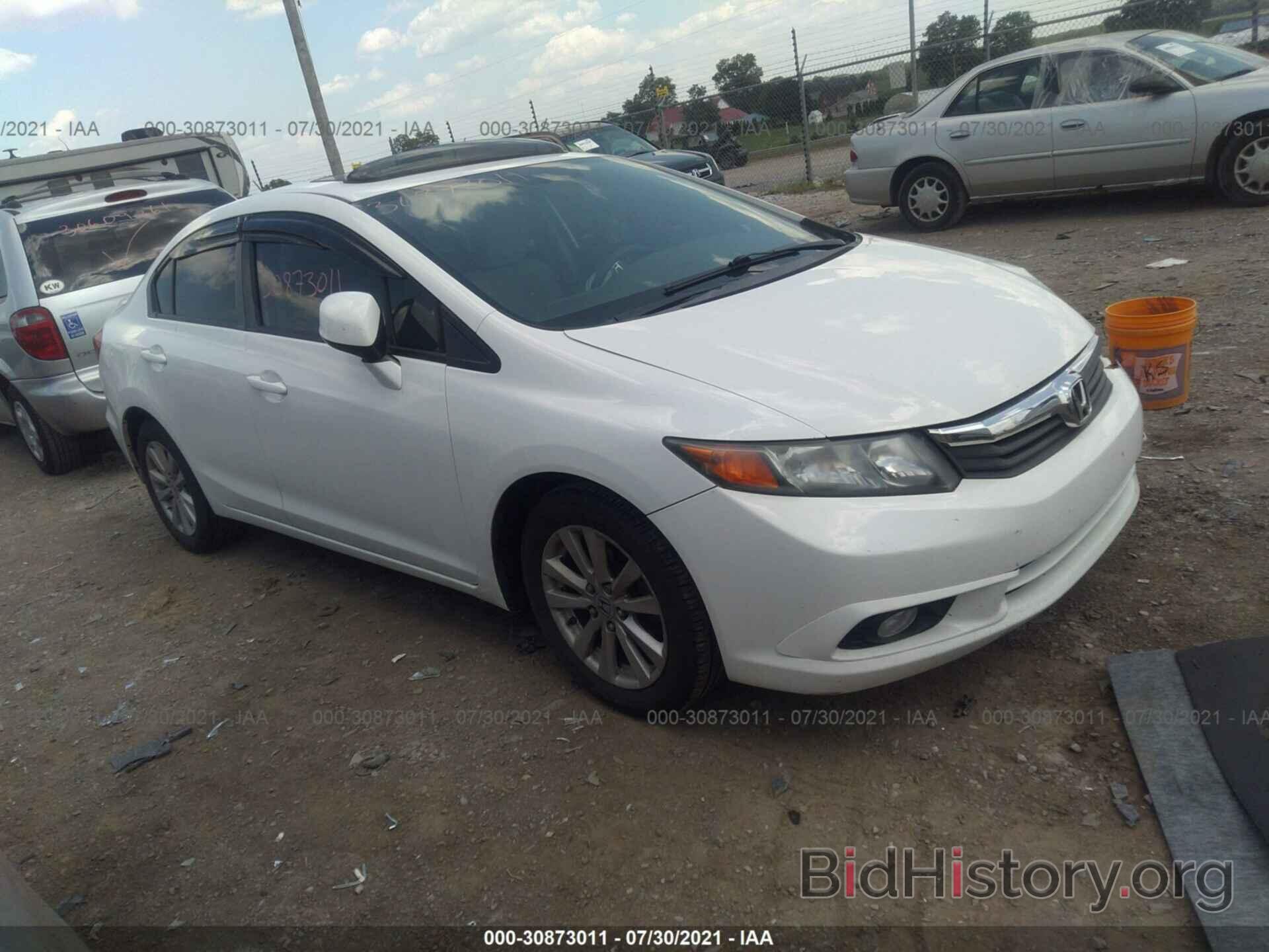 Photo 2HGFB2F87CH533753 - HONDA CIVIC SDN 2012