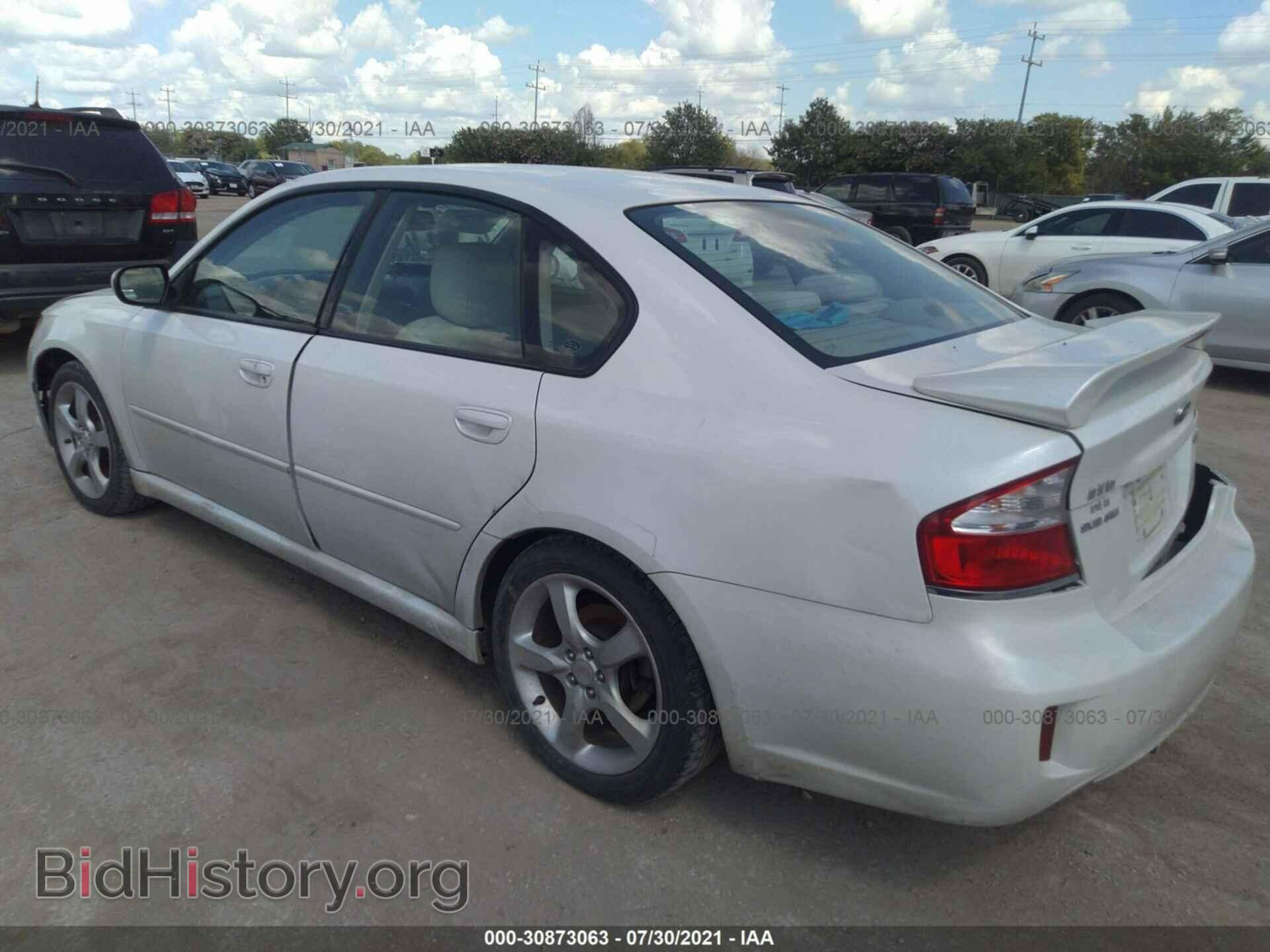 2008 SUBARU LEGACY - VIN: 4S3BL616287211323 - Фото 3