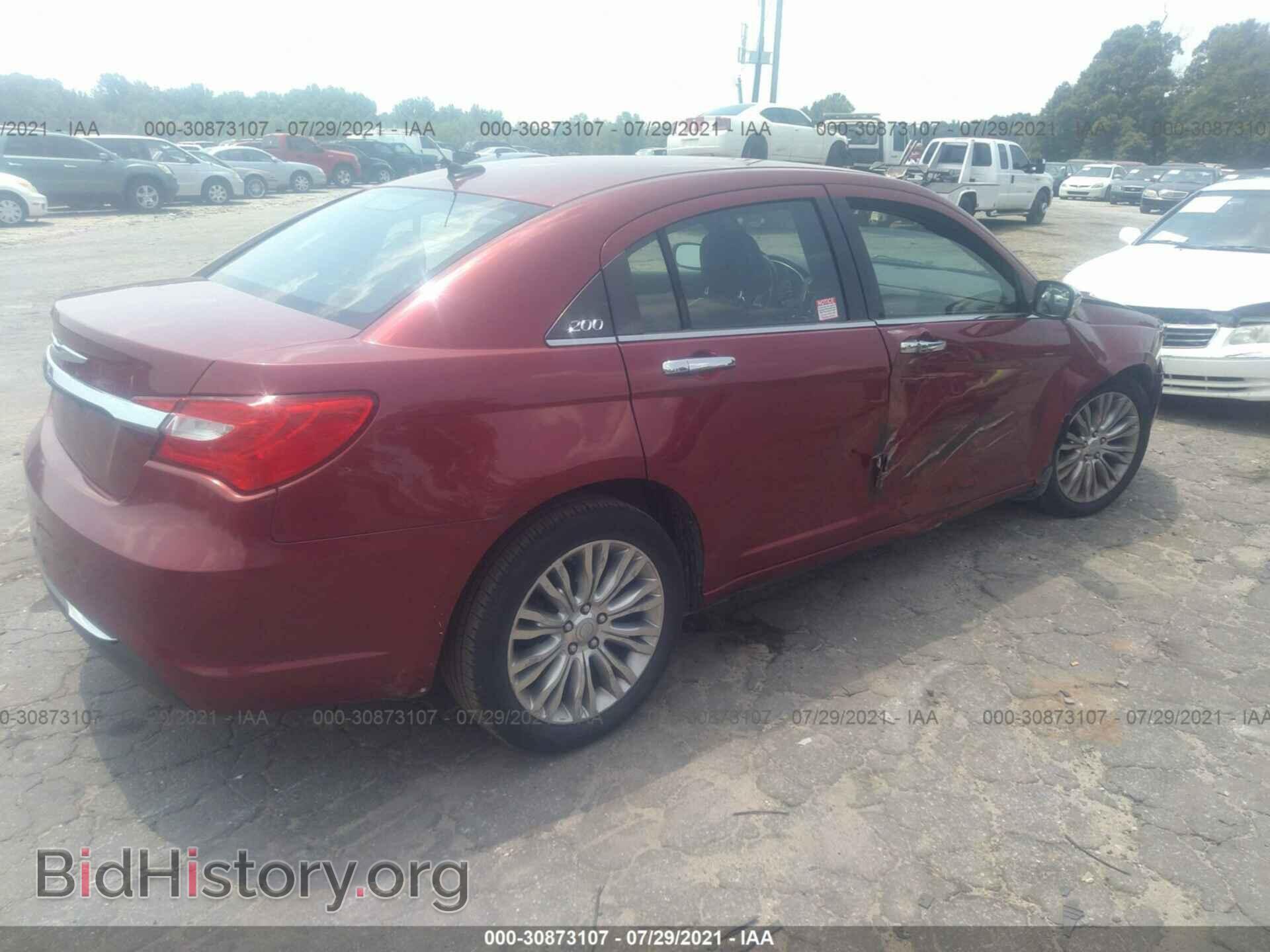 2012 CHRYSLER 200 - VIN: 1C3CCBCG0CN123981 - Фото 4