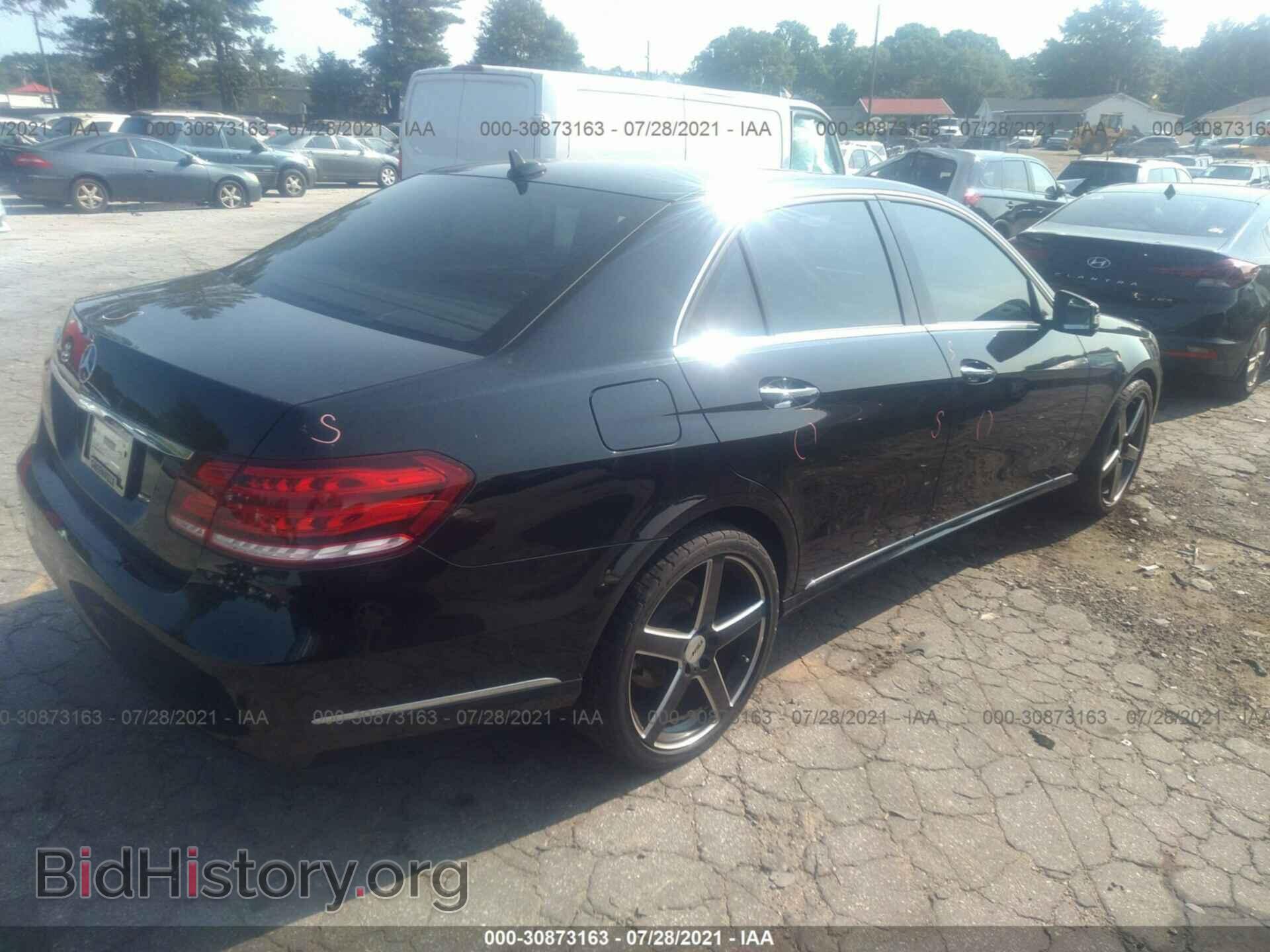 2014 MERCEDES-BENZ E-CLASS - VIN: WDDHF5KB3EA904378 - Фото 4