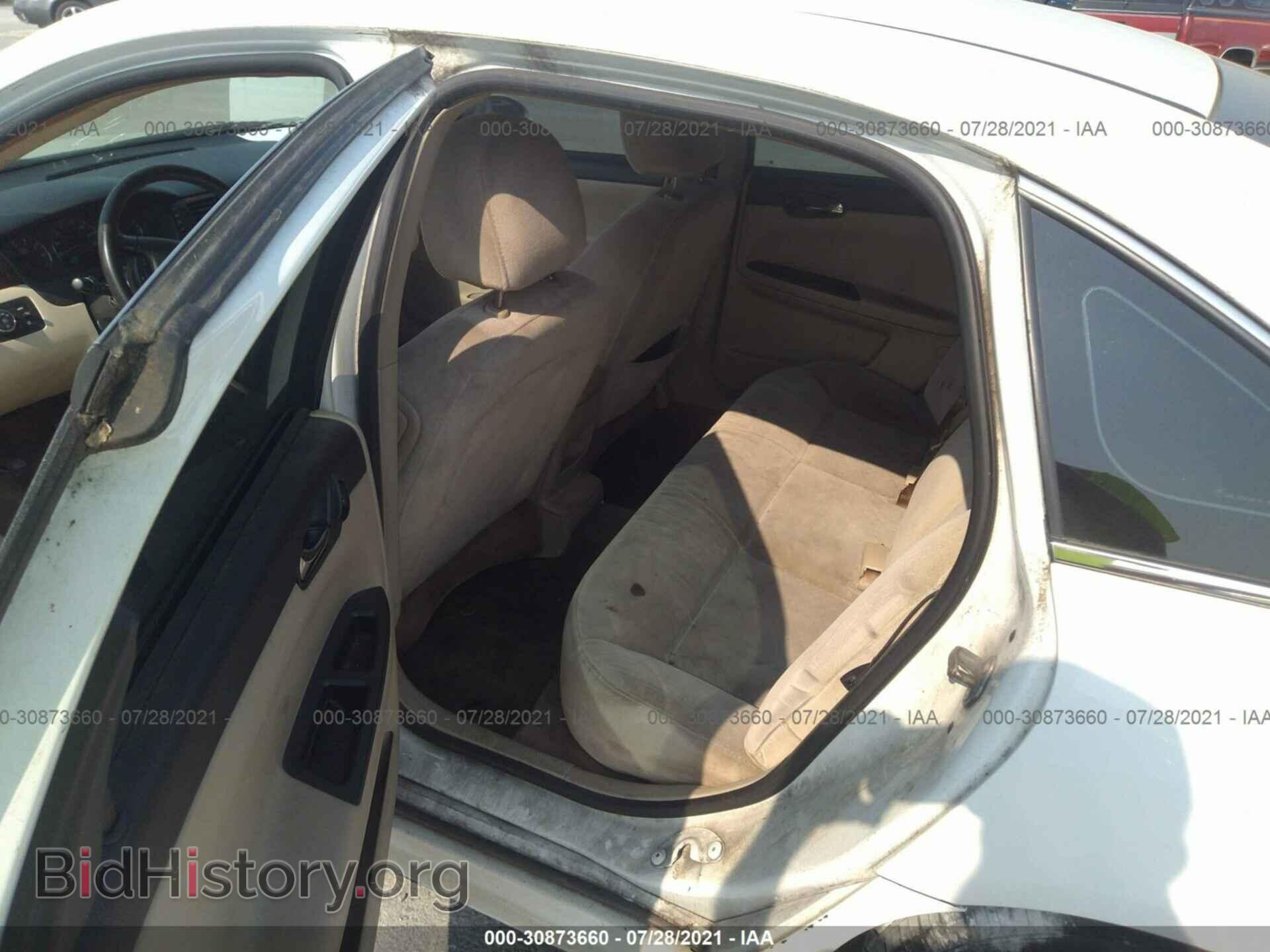 2011 CHEVROLET IMPALA - VIN: 2G1WG5EK7B1221138 - Фото 8
