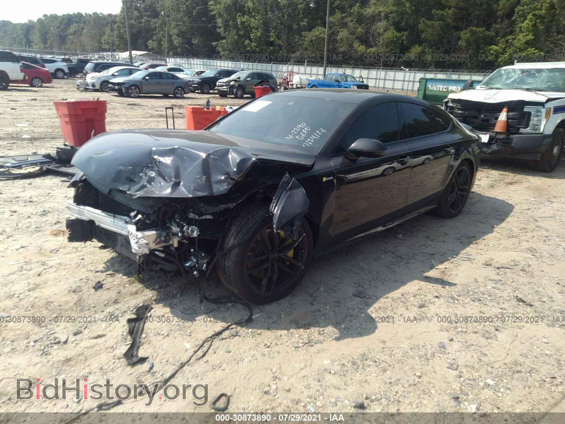 2016 AUDI A7 - VIN: WAU2GAFC1GN092290 - Фото 2