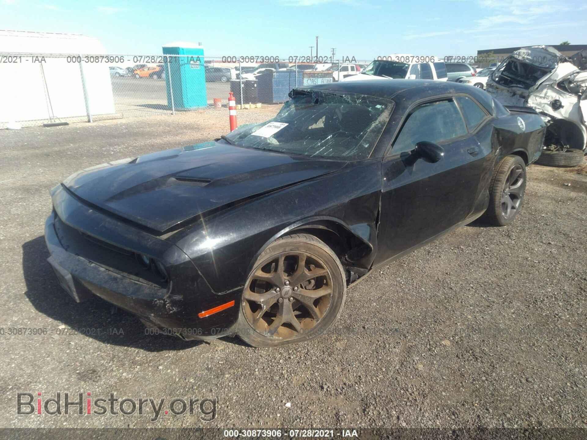 2018 DODGE CHALLENGER - VIN: 2C3CDZAG2JH153062 - Photo 2