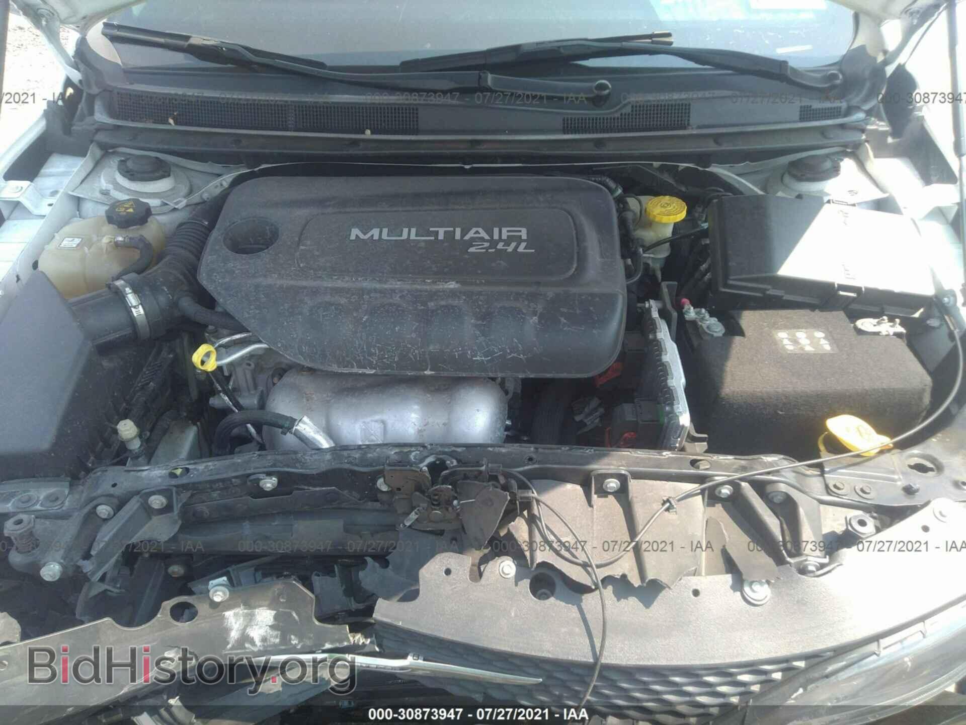 2015 CHRYSLER 200 - VIN: 1C3CCCAB5FN641845 - Photo 10