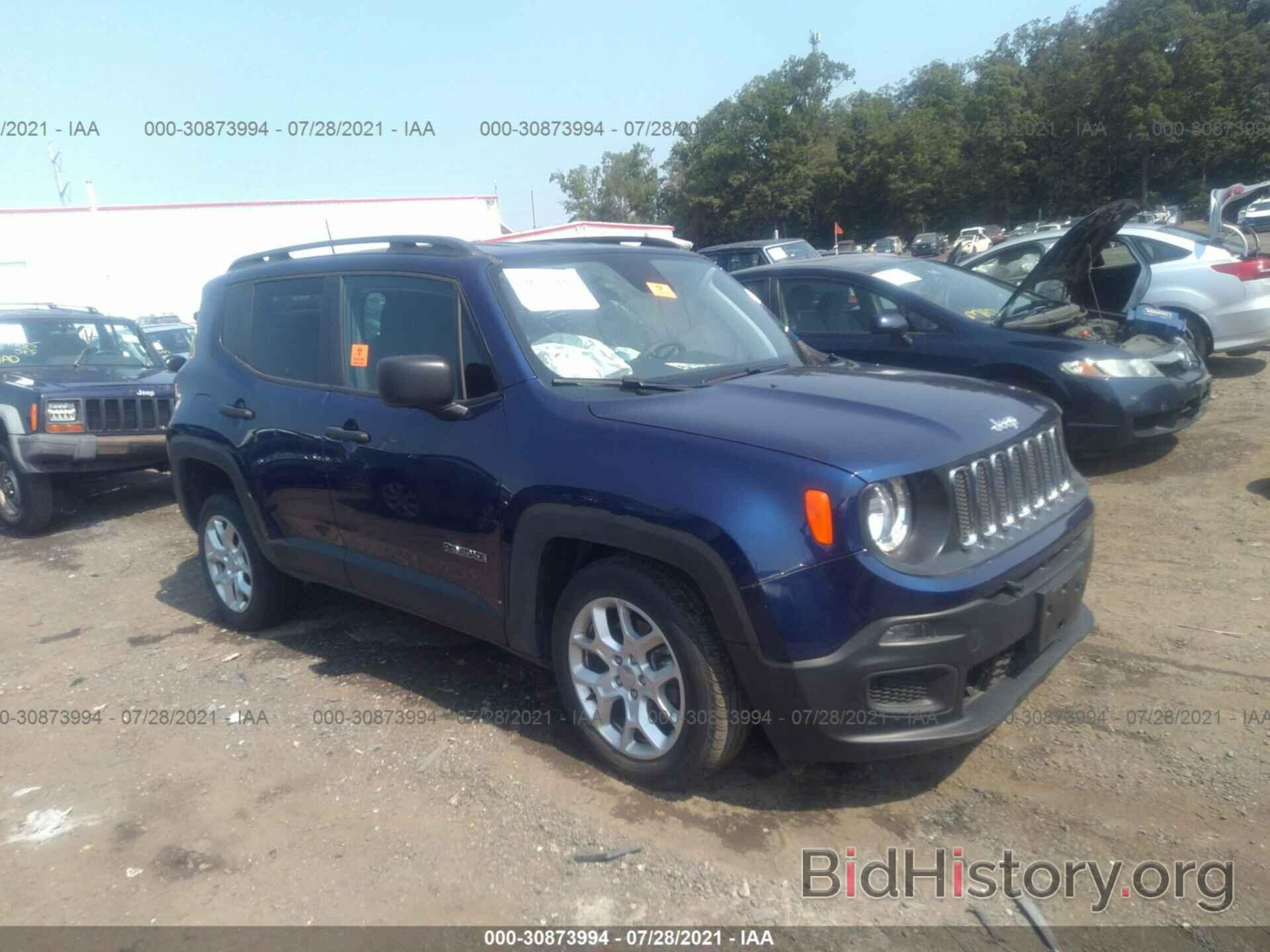 Photo ZACCJBABXJPJ42810 - JEEP RENEGADE 2018