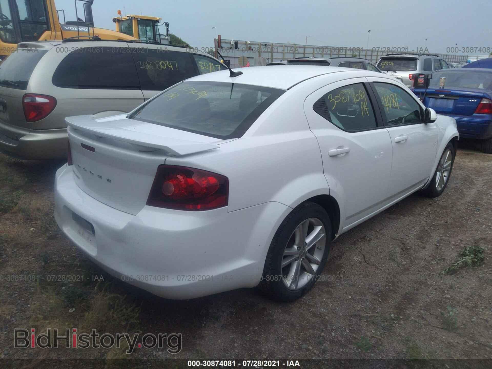 2011 DODGE AVENGER - VIN: 1B3BD1FG1BN586528 - Фото 4