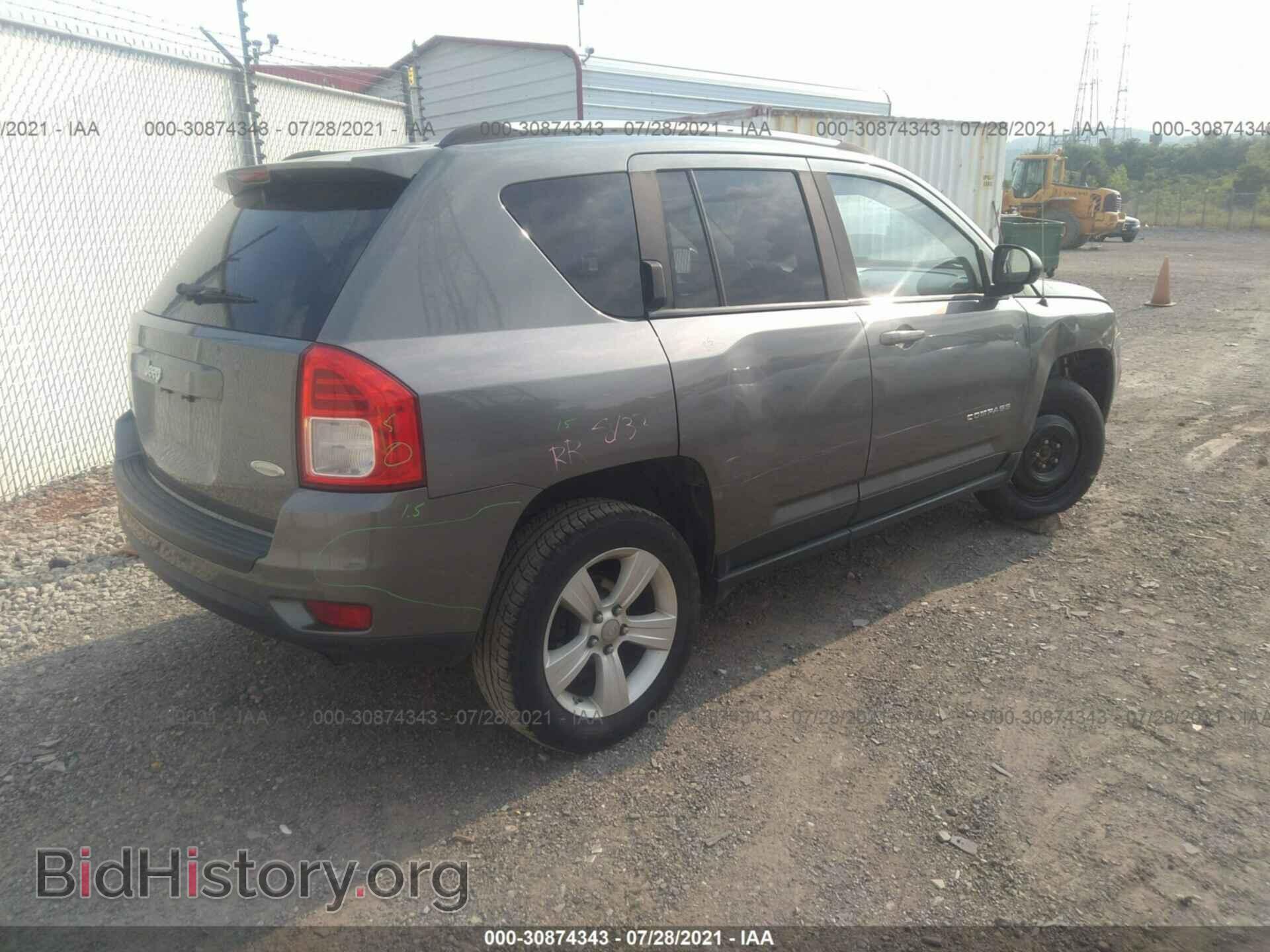 2012 JEEP COMPASS - VIN: 1C4NJDEB3CD572522 - Photo 4