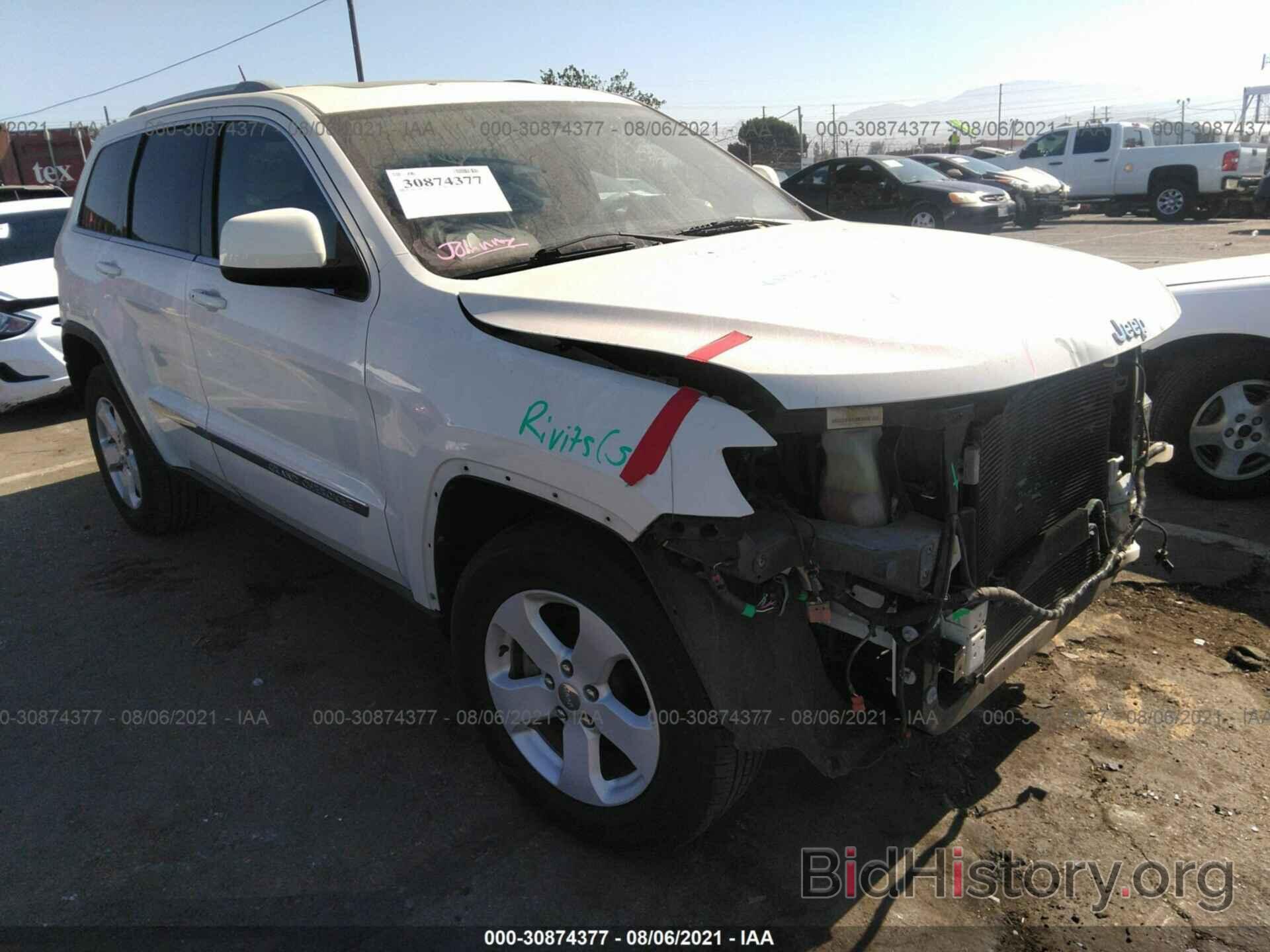 Photo 1J4RS4GG5BC611715 - JEEP GRAND CHEROKEE 2011