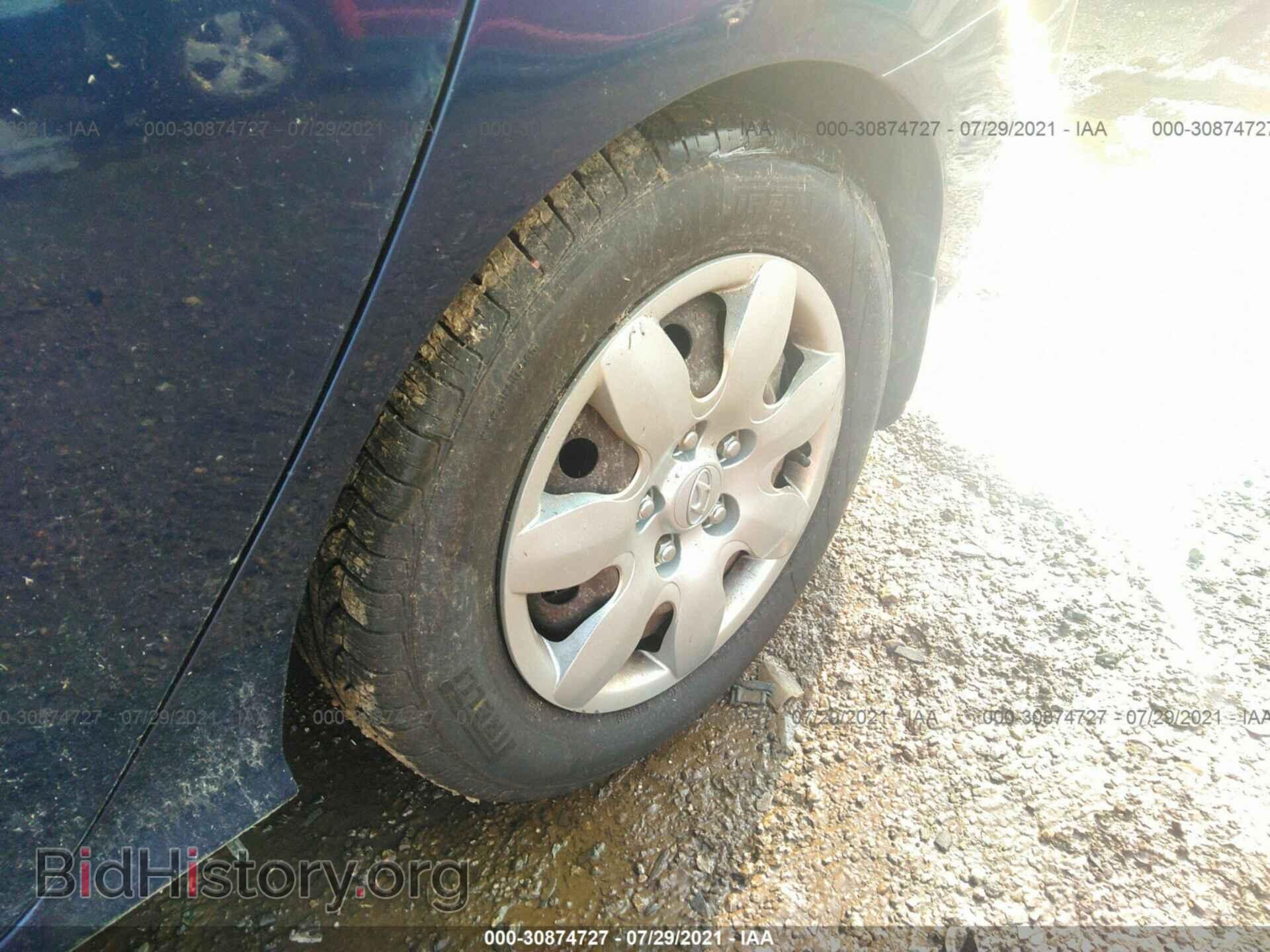 2007 HYUNDAI ELANTRA - VIN: KMHDU46D17U019419 - Фото 13