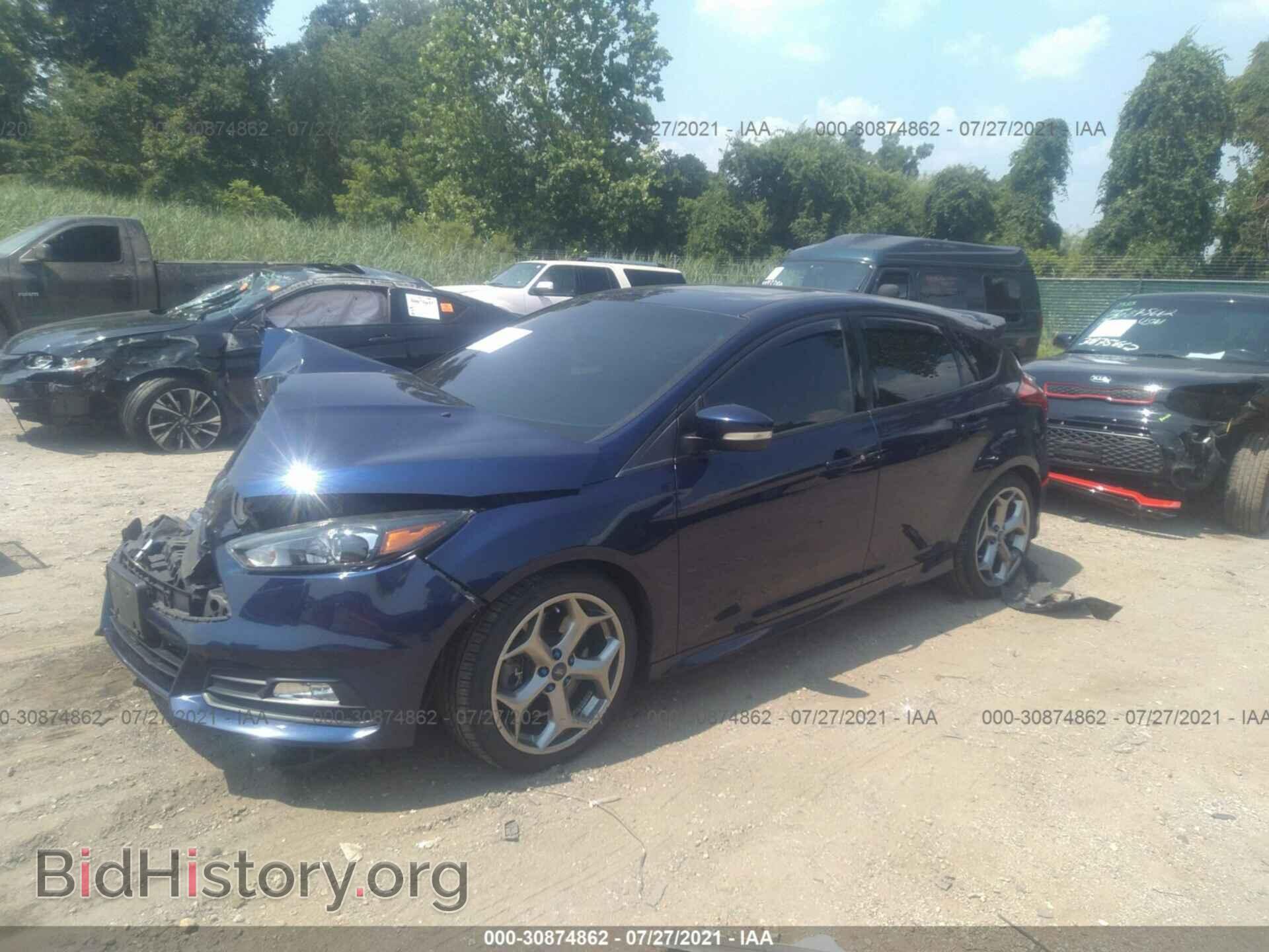 2016 FORD FOCUS - VIN: 1FADP3L93GL266510 - Photo 2