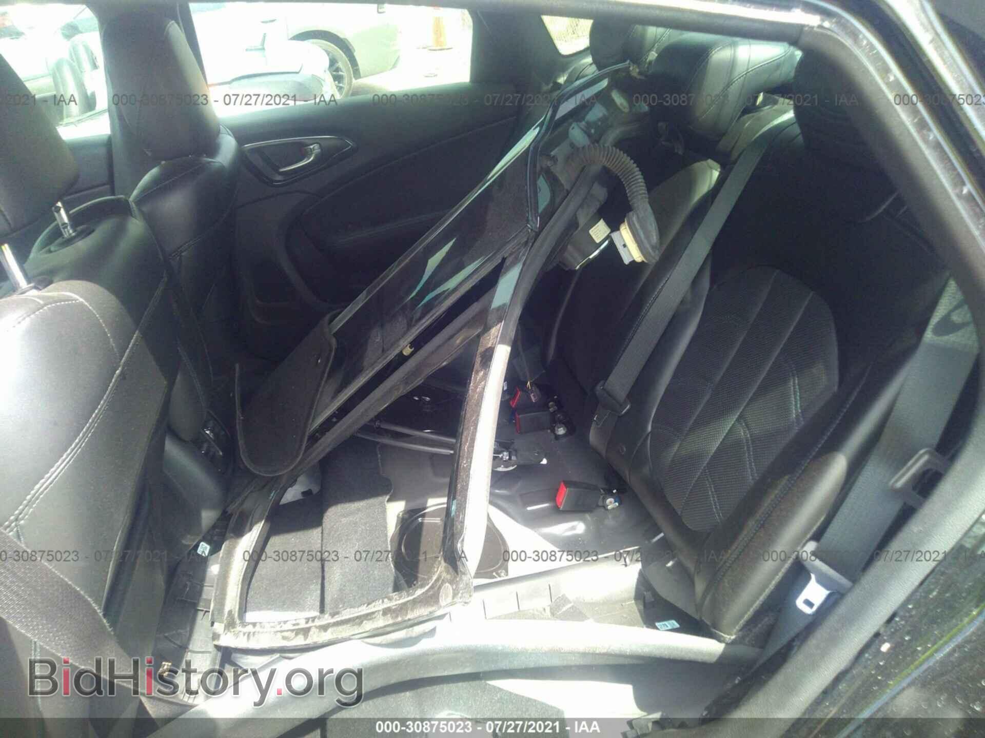 2016 CHRYSLER 200 - VIN: 1C3CCCBB4GN174742 - Фото 8