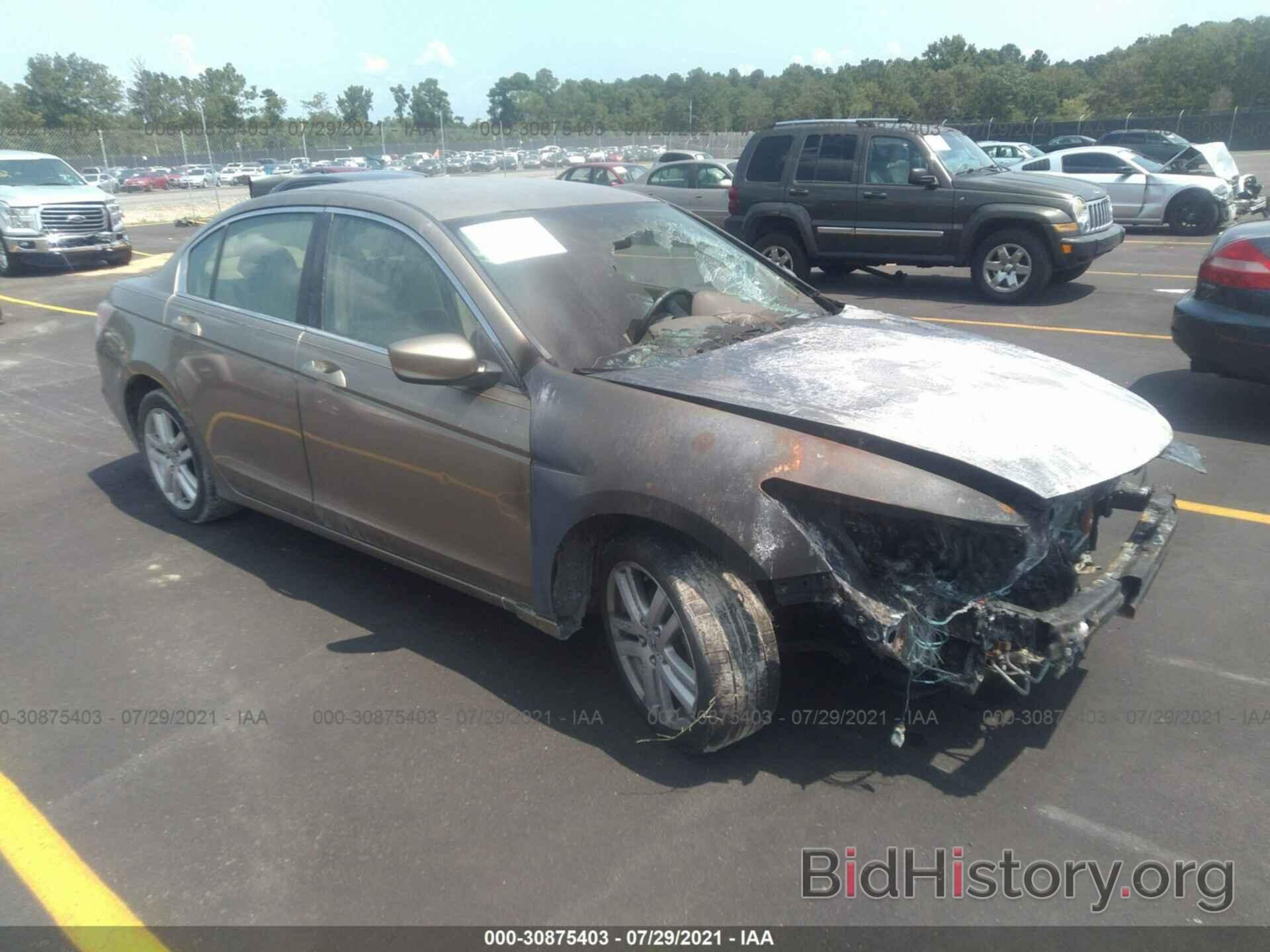 Photo 1HGCP26428A091973 - HONDA ACCORD SDN 2008