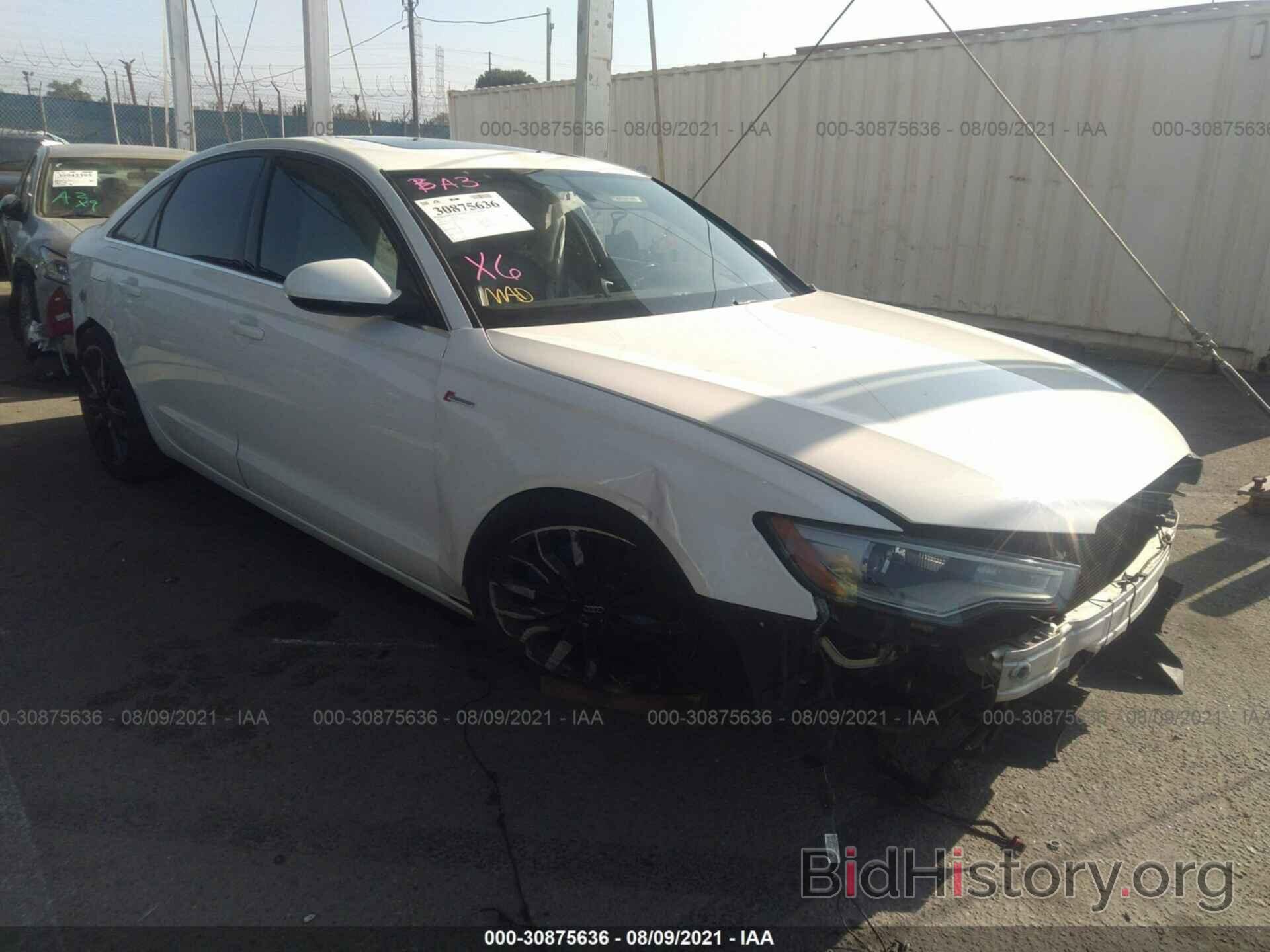 Photo WAUGGAFC8CN150900 - AUDI A6 2012