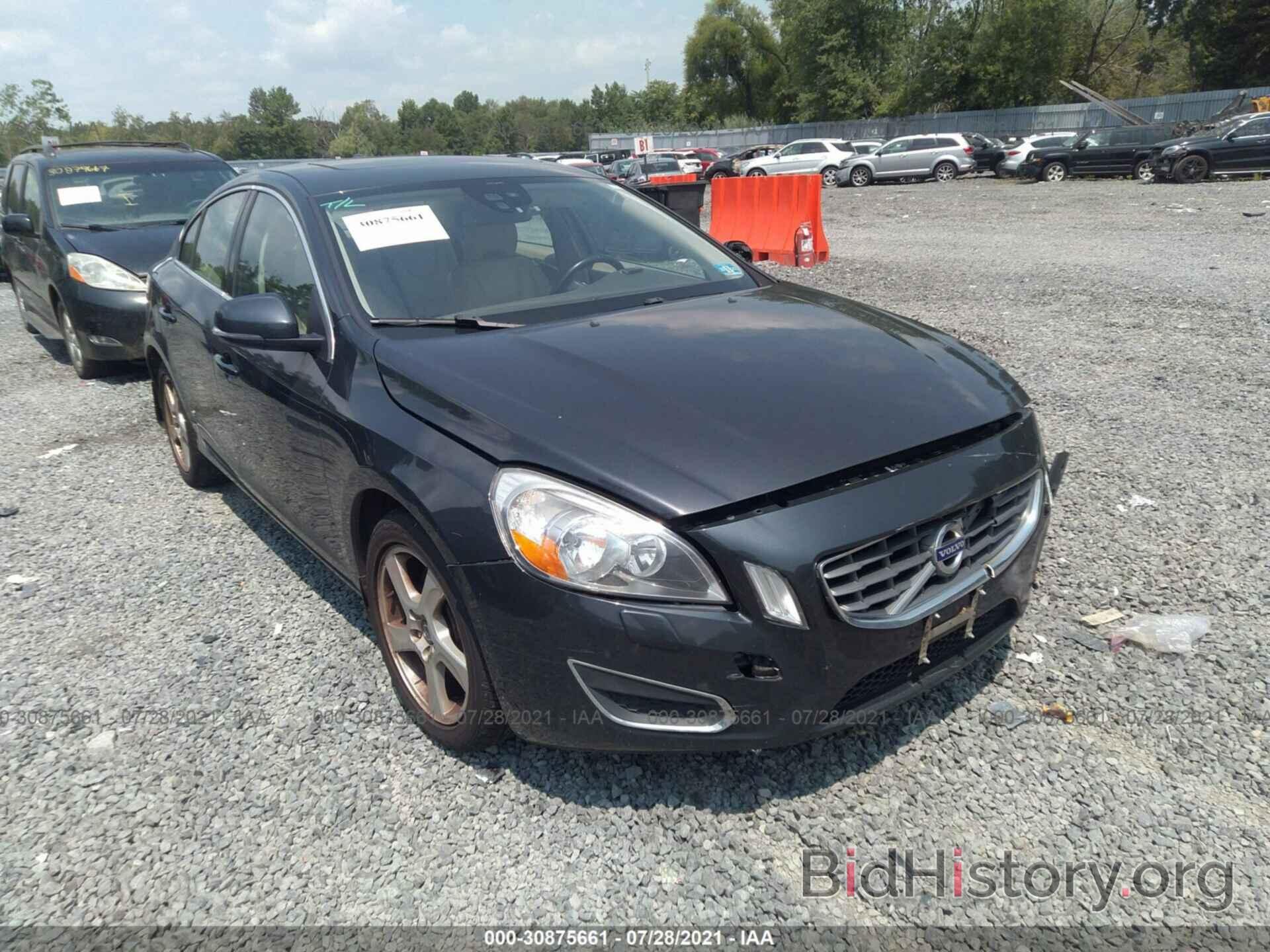 Photo YV1622FS6C2055922 - VOLVO S60 2012