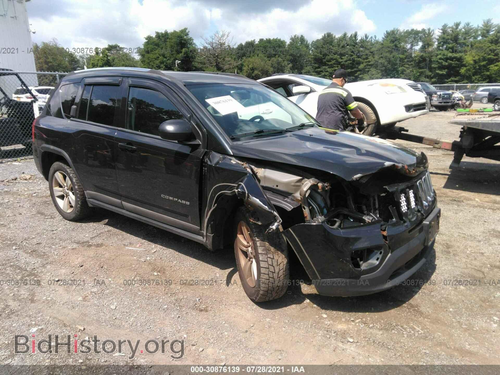 Фотография 1J4NF1FB4BD135684 - JEEP COMPASS 2011